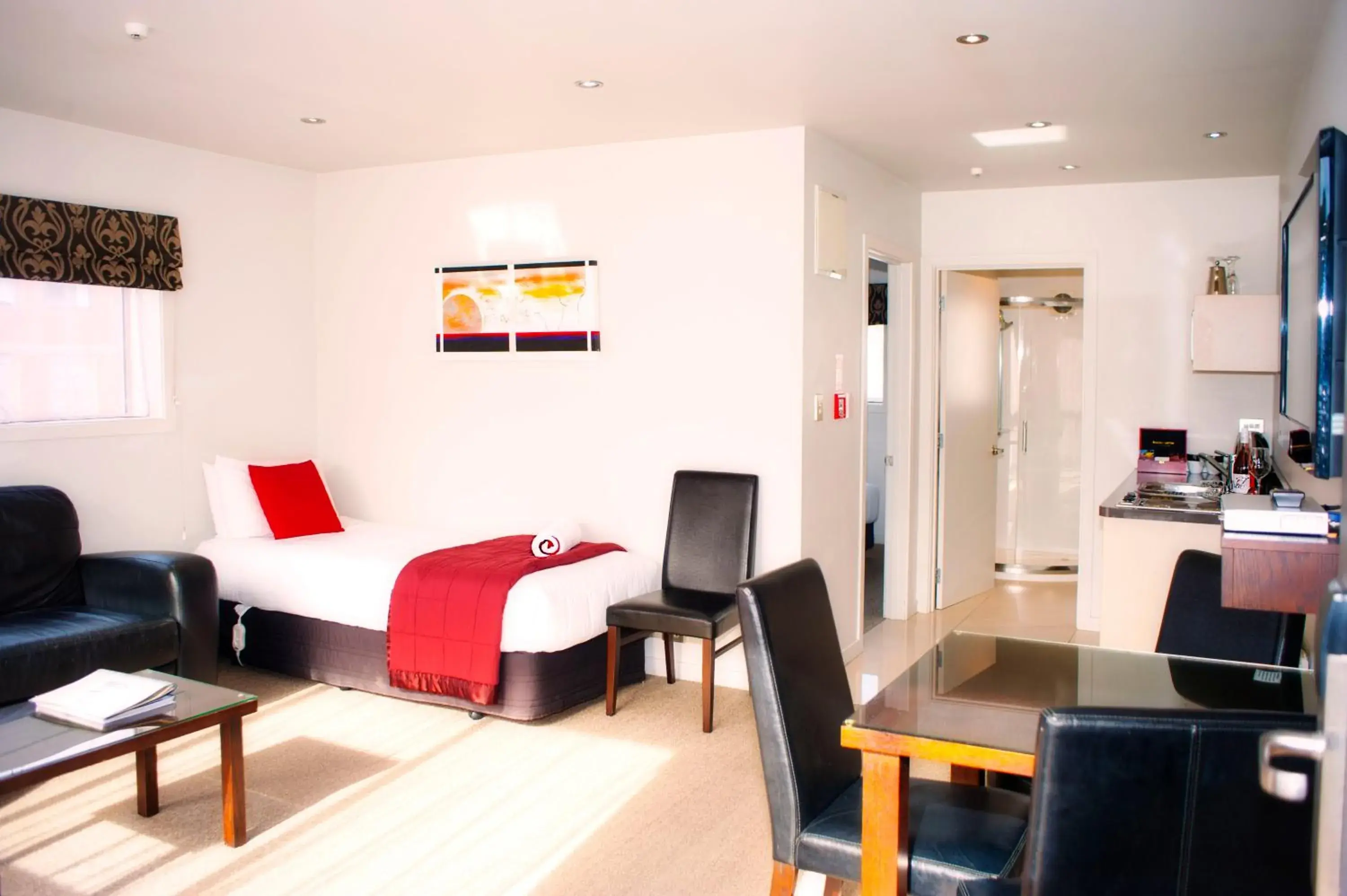 One-Bedroom Apartment (3 Adults) in Dunedin Palms Motel One-Bedroom Apartment (3 Adults) in Dunedin Palms Motel