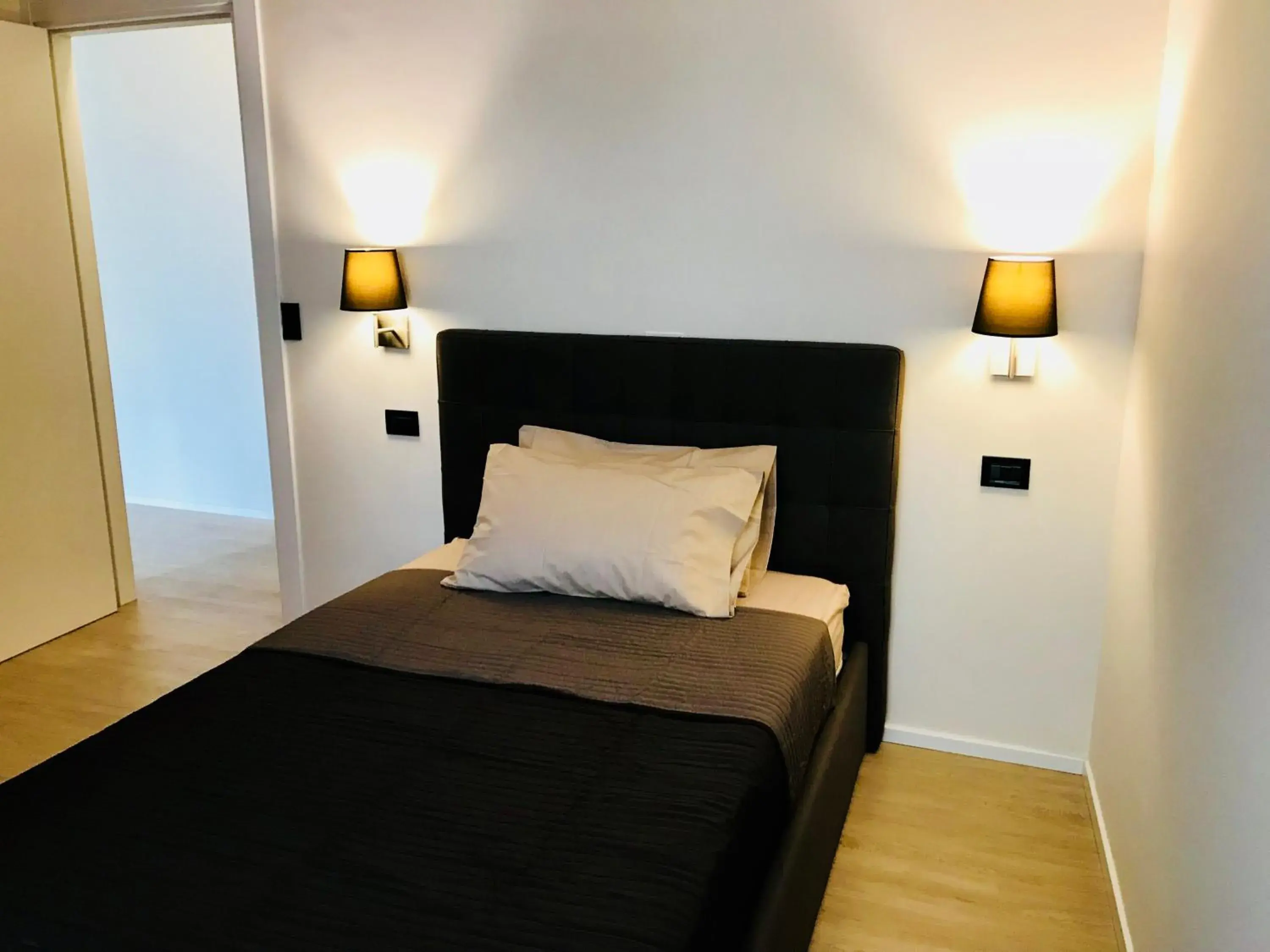 Single Room with Private Bathroom - single occupancy in Nontiscordardime Single Room with Private Bathroom - single occupancy in Nontiscordardime