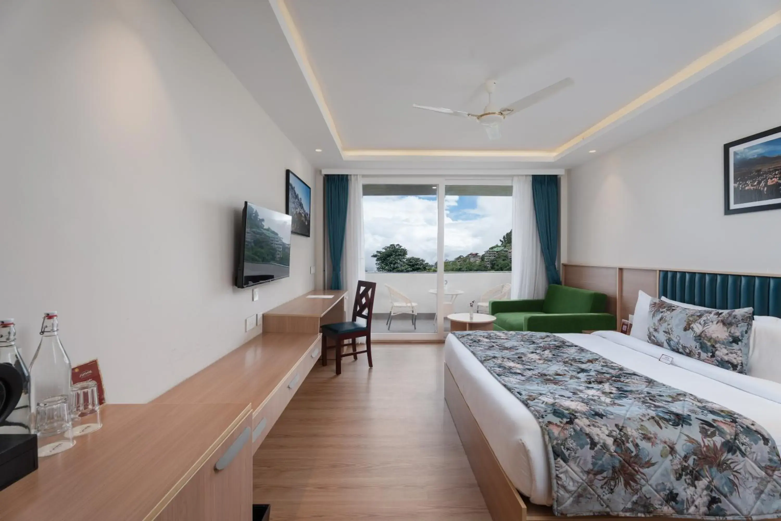 King Executive View Room with Balcony and Sofa Cum Bed in Summit Norling Resort & Spa King Executive View Room with Balcony and Sofa Cum Bed in Summit Norling Resort & Spa