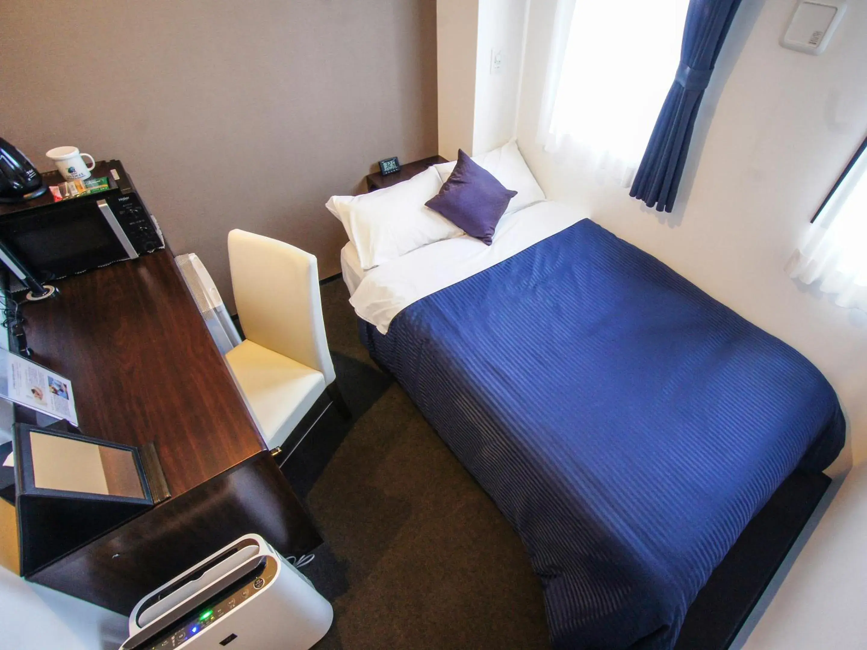 Double room with Small Double Bed - Smoking in HOTEL LiVEMAX Sagamihara Ekimae Double room with Small Double Bed - Smoking in HOTEL LiVEMAX Sagamihara Ekimae