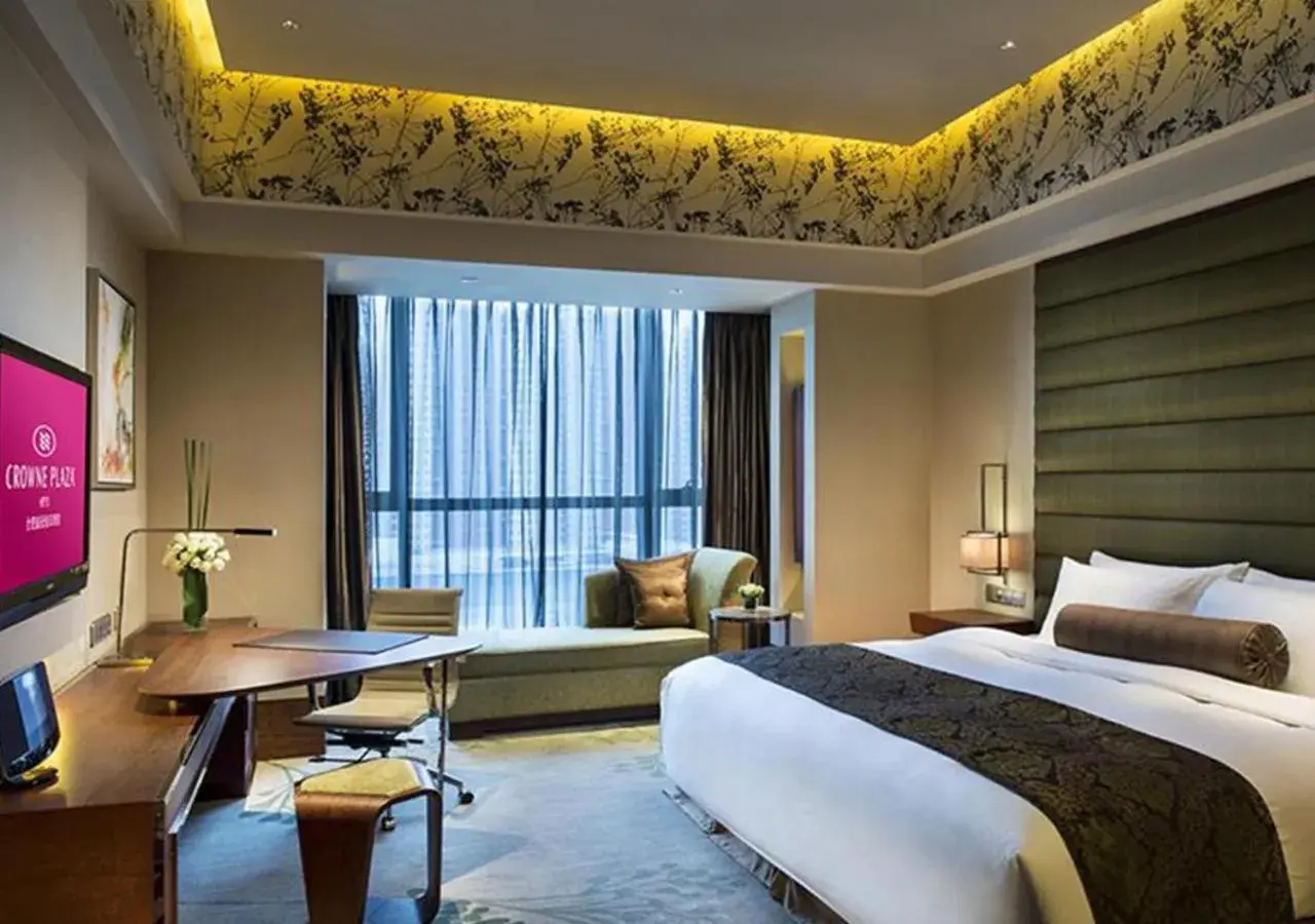 Standard King Room - High Floor/Smoking in Crowne Plaza Hefei by IHG Standard King Room - High Floor/Smoking in Crowne Plaza Hefei by IHG