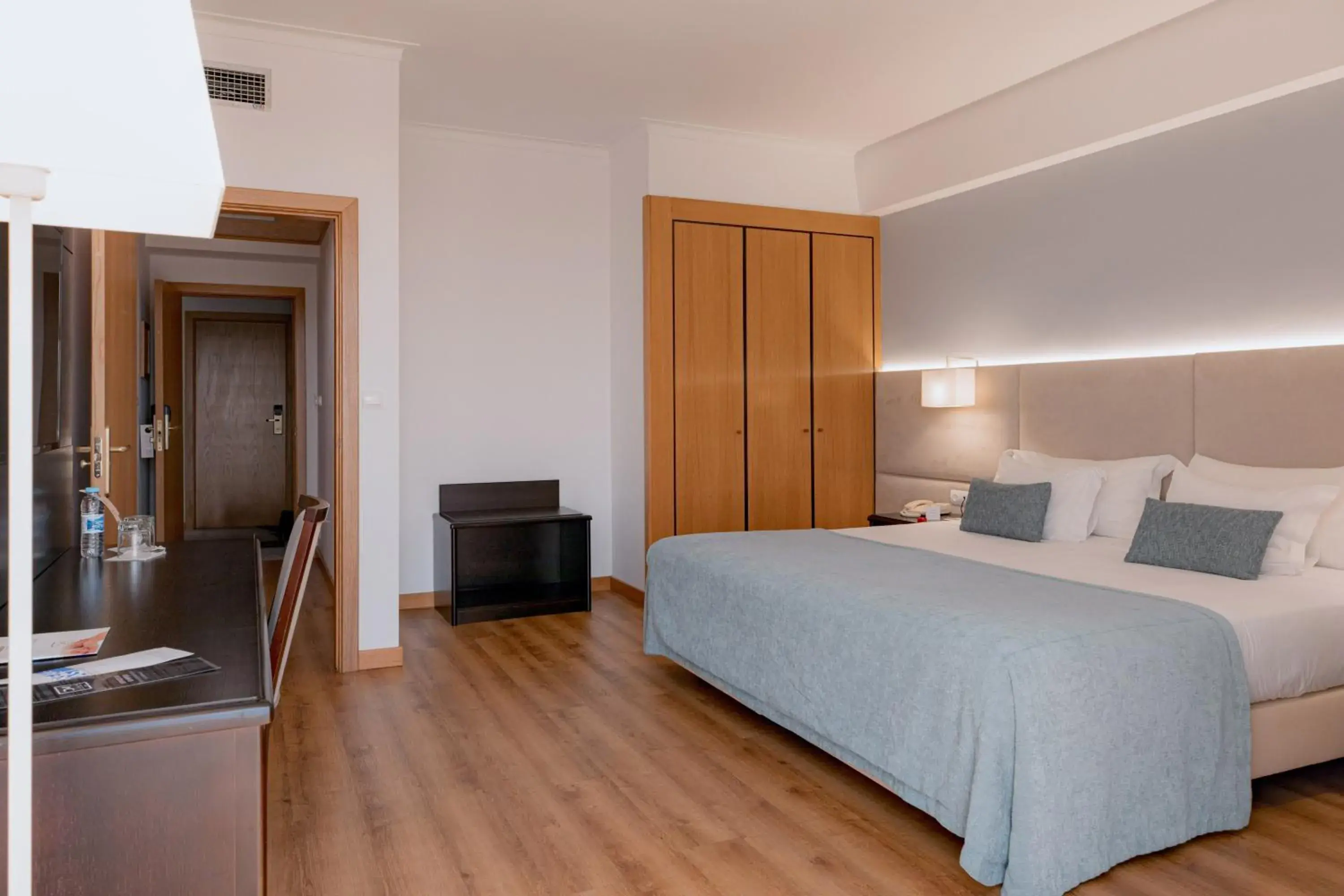 Suite - single occupancy in Hotel Covilhã Dona Maria Affiliated by Meliá Suite - single occupancy in Hotel Covilhã Dona Maria Affiliated by Meliá