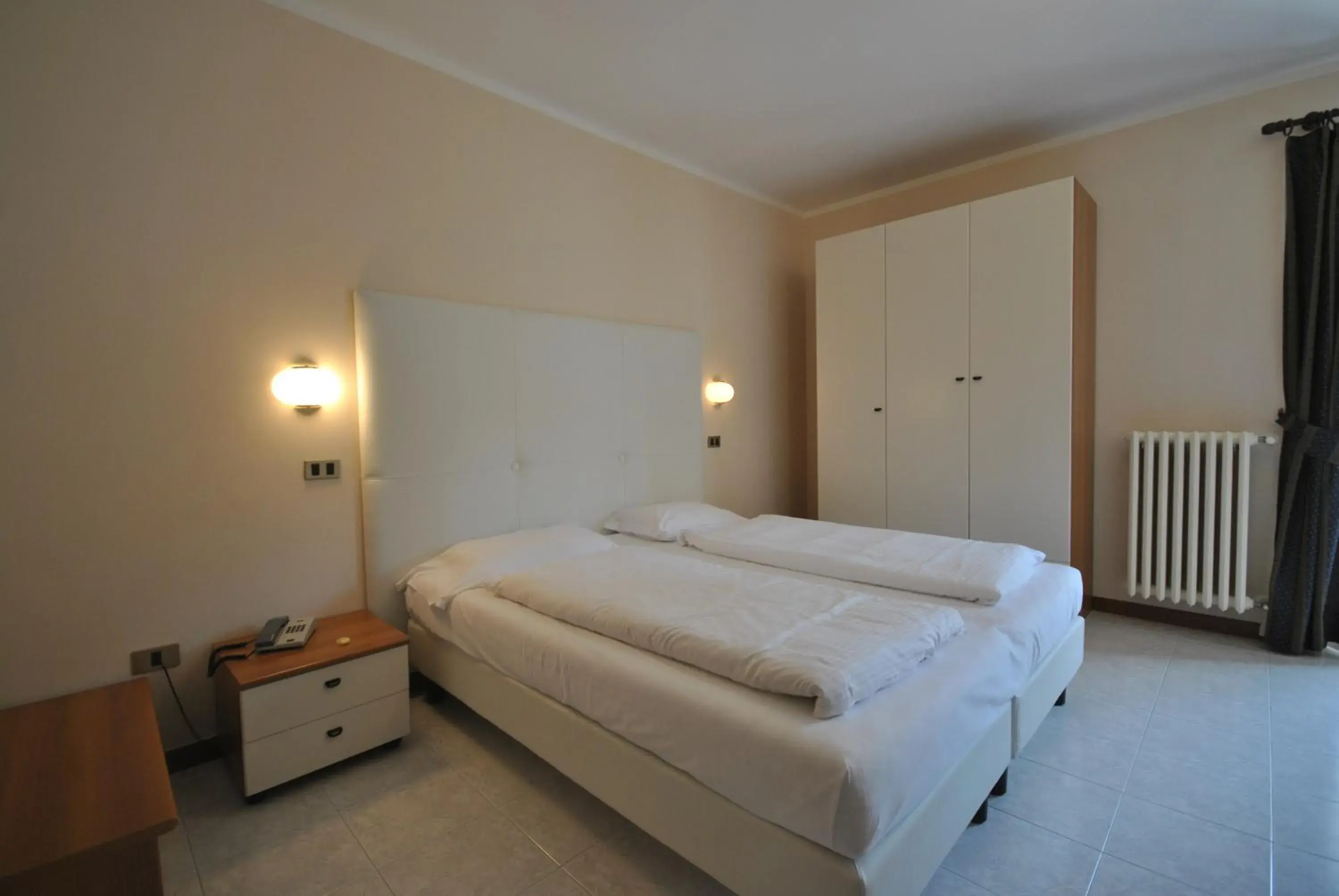 Double or Twin Room - single occupancy in Hotel Gallo Double or Twin Room - single occupancy in Hotel Gallo
