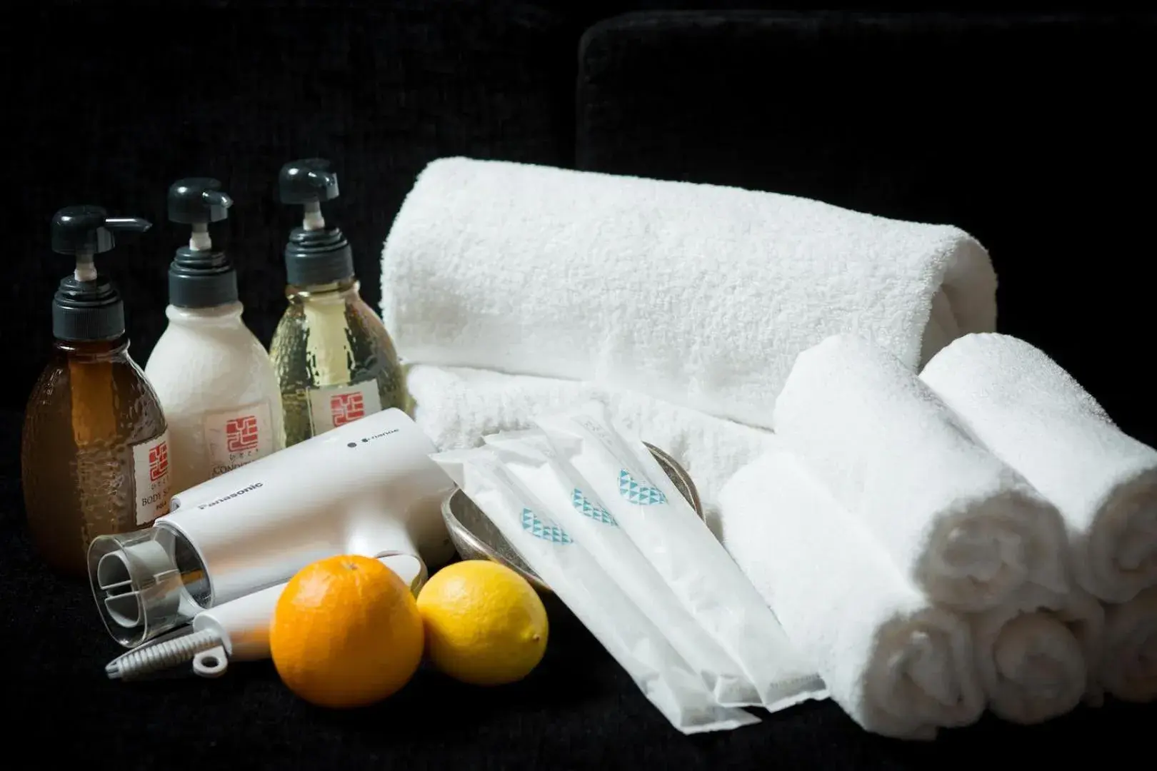 Twin Room with Shower in Hauza Kyoto Gojo Karasuma Twin Room with Shower in Hauza Kyoto Gojo Karasuma