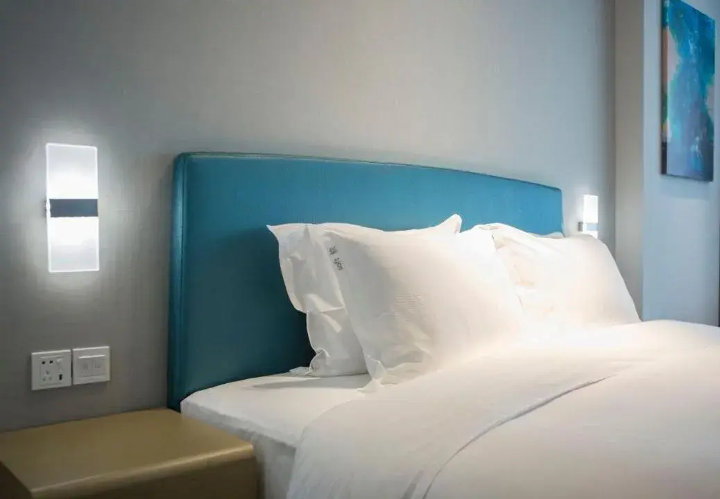 Standard Room in Holiday Inn Express - Xiamen City Center by IHG Standard Room in Holiday Inn Express - Xiamen City Center by IHG
