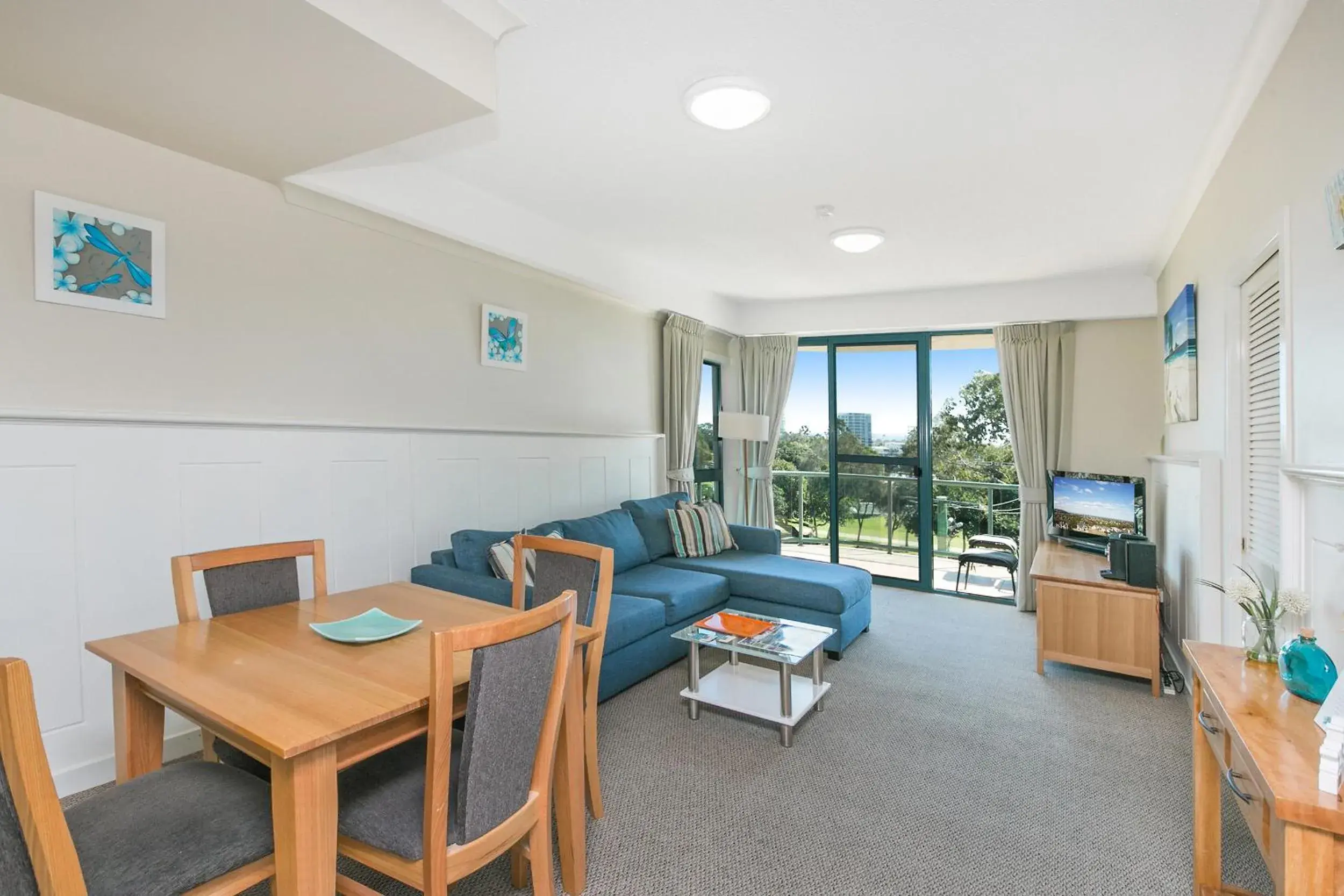 One-Bedroom Apartment with Park View in Argyle on the Park One-Bedroom Apartment with Park View in Argyle on the Park