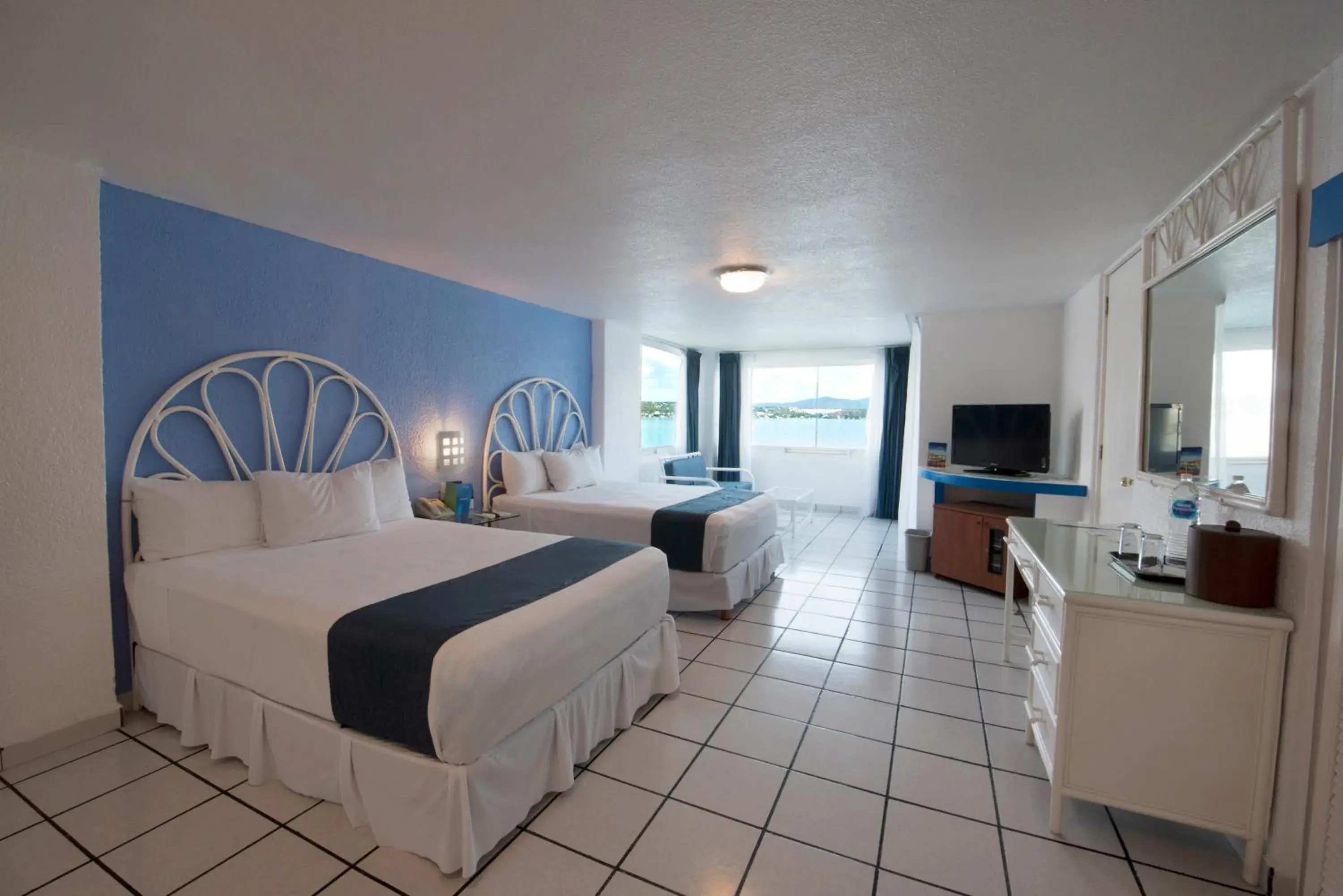 Double Suite with Lake View in Villa Bejar Tequesquitengo Double Suite with Lake View in Villa Bejar Tequesquitengo