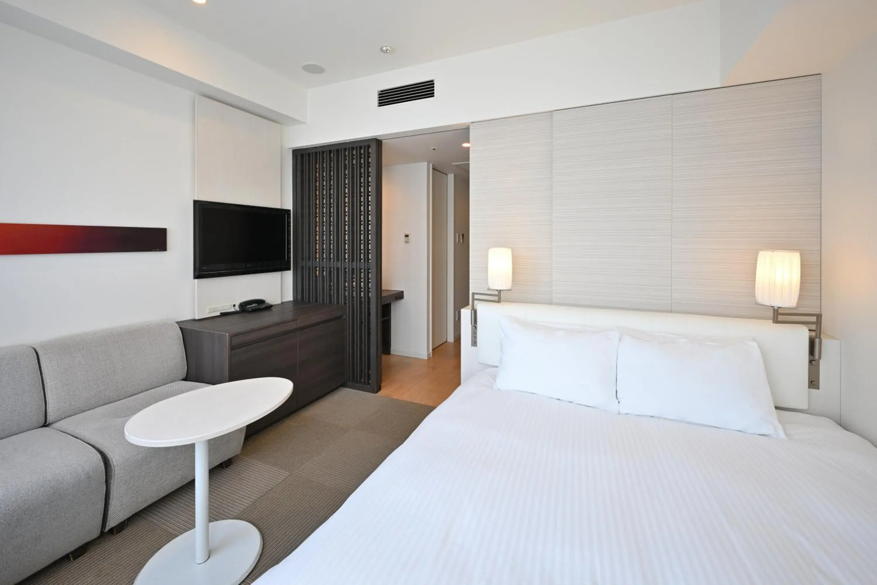 Double Room - Non-Smoking in Hotel Keihan Tokyo Yotsuya Double Room - Non-Smoking in Hotel Keihan Tokyo Yotsuya