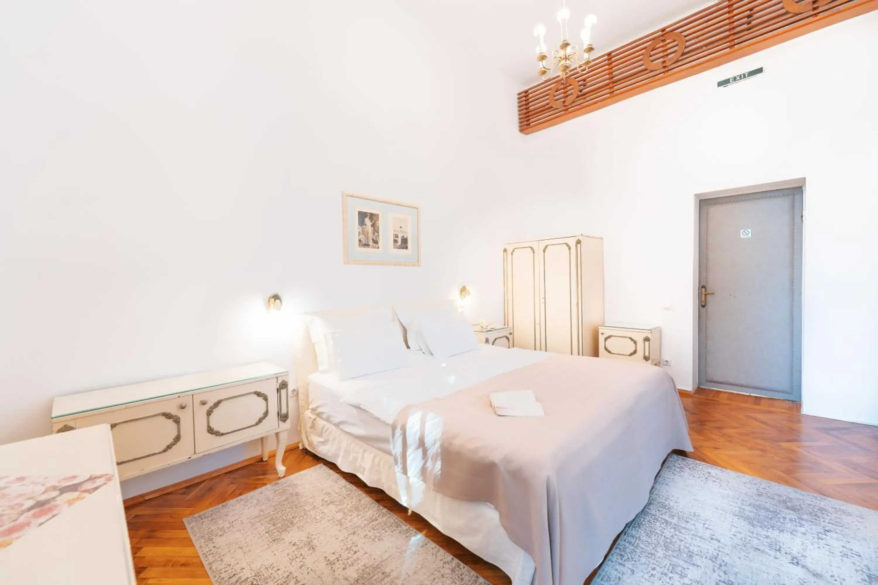 Standard Double Room - single occupancy in Vila Camelia Standard Double Room - single occupancy in Vila Camelia