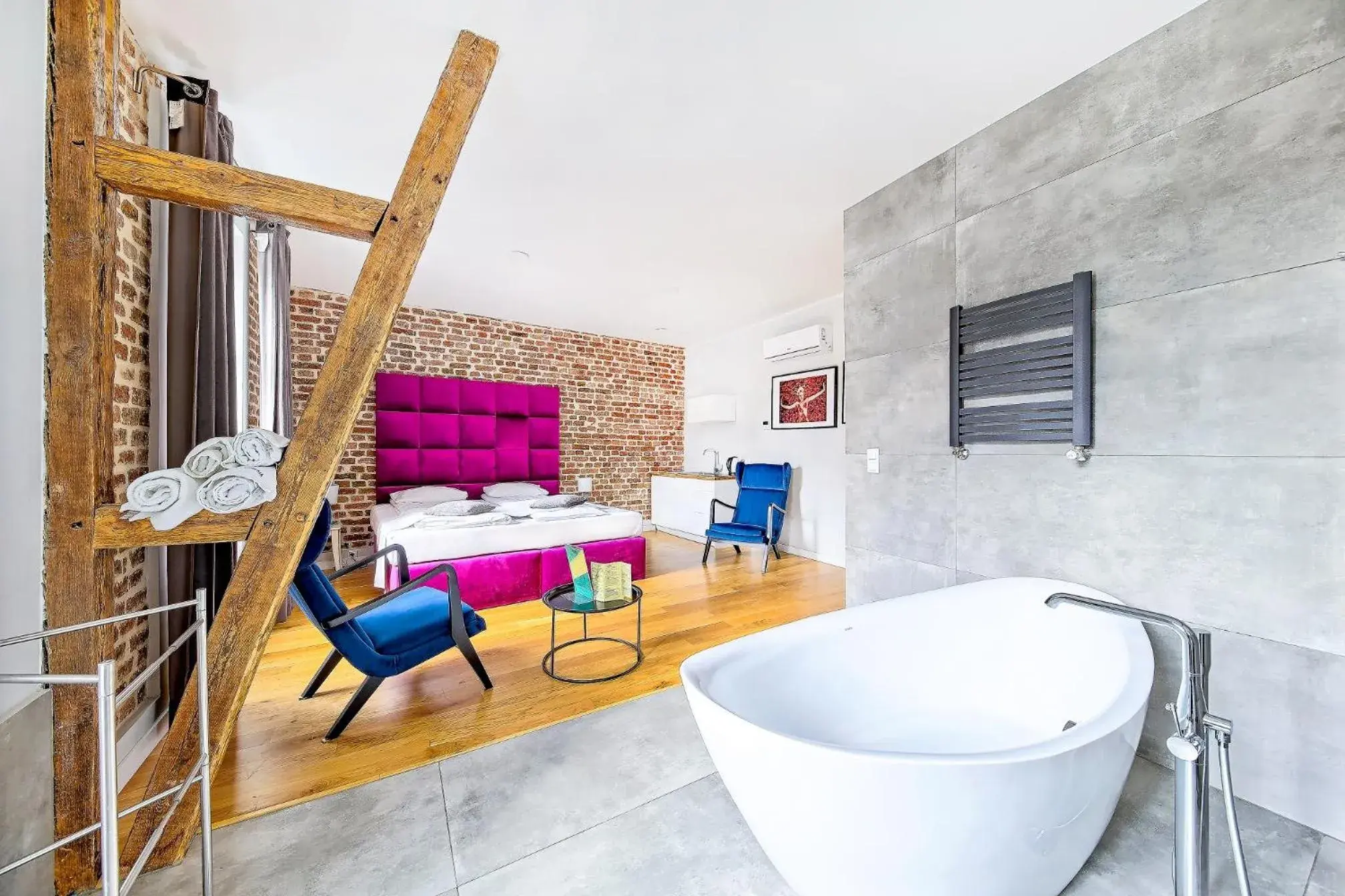 Studio Apartment with Bath in Cinema Apartments Studio Apartment with Bath in Cinema Apartments