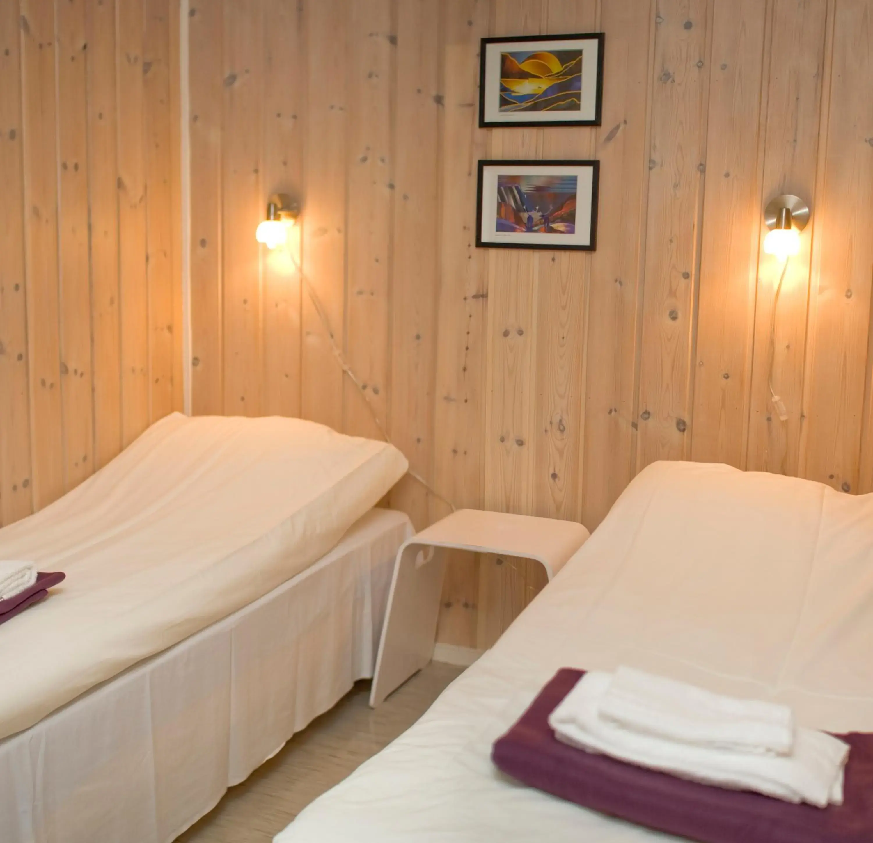 Twin Room - single occupancy in Olderfjord Turistsenter Twin Room - single occupancy in Olderfjord Turistsenter