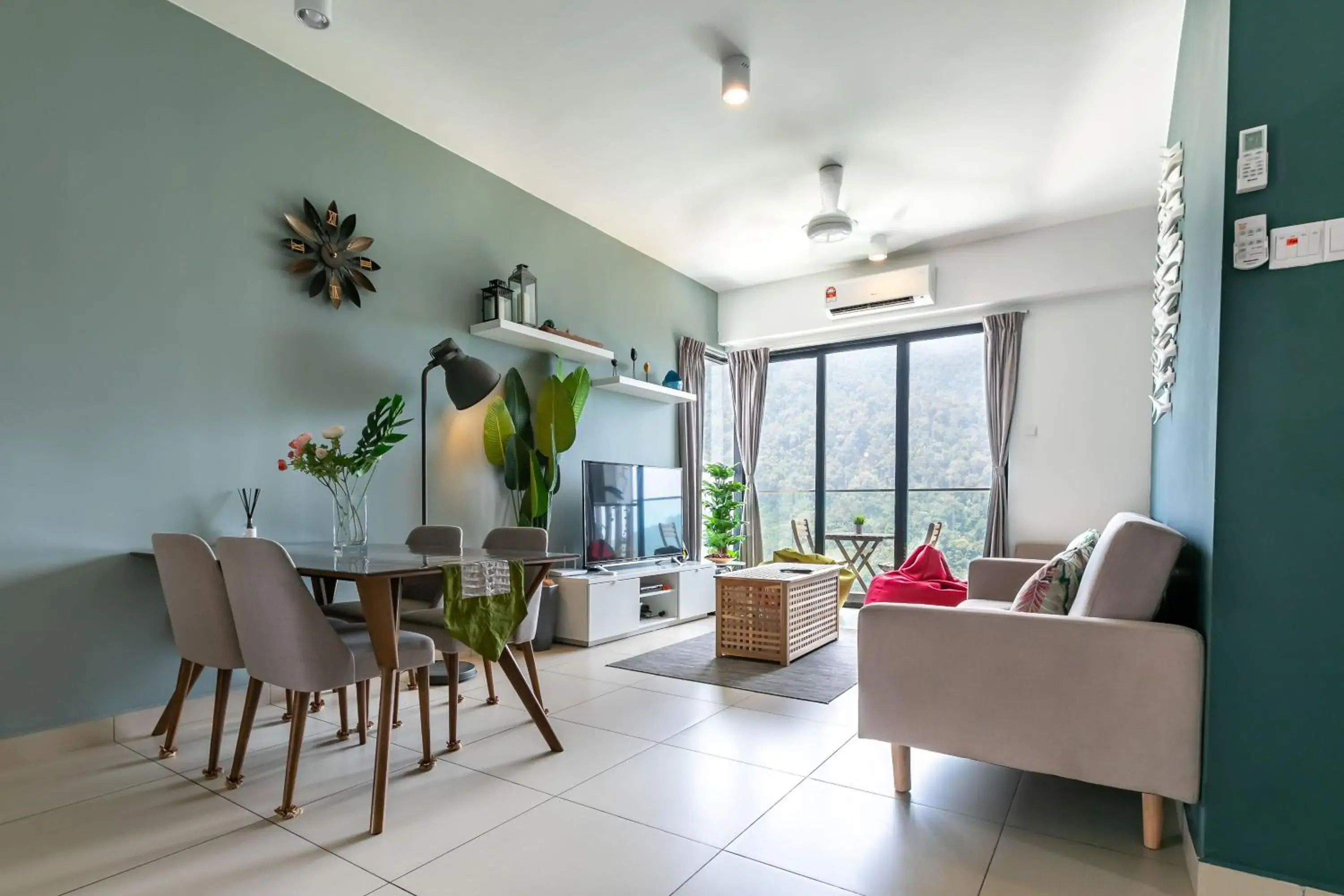 Two Bedroom Aparment in The Tropic@Midhill Genting (Free Wi-Fi) Two Bedroom Aparment in The Tropic@Midhill Genting (Free Wi-Fi)