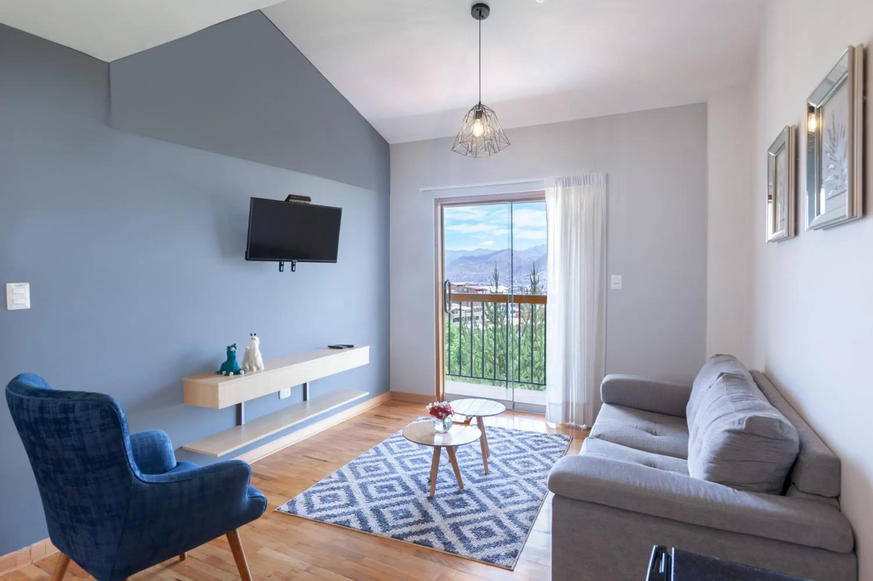 King Suite with Balcony in Muru Homely Hotel Cusco King Suite with Balcony in Muru Homely Hotel Cusco