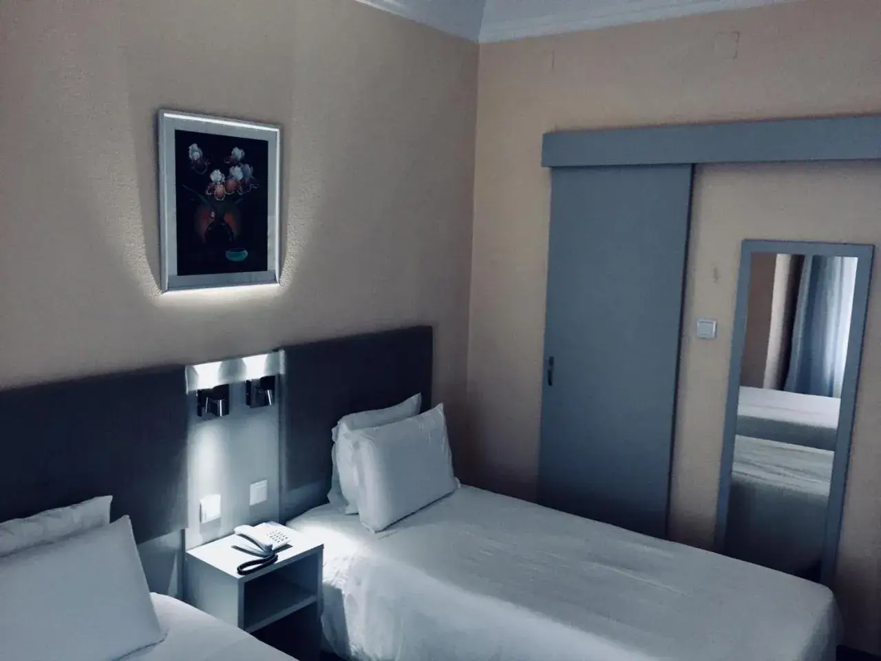 Twin Room in Hotel Excelsior Twin Room in Hotel Excelsior