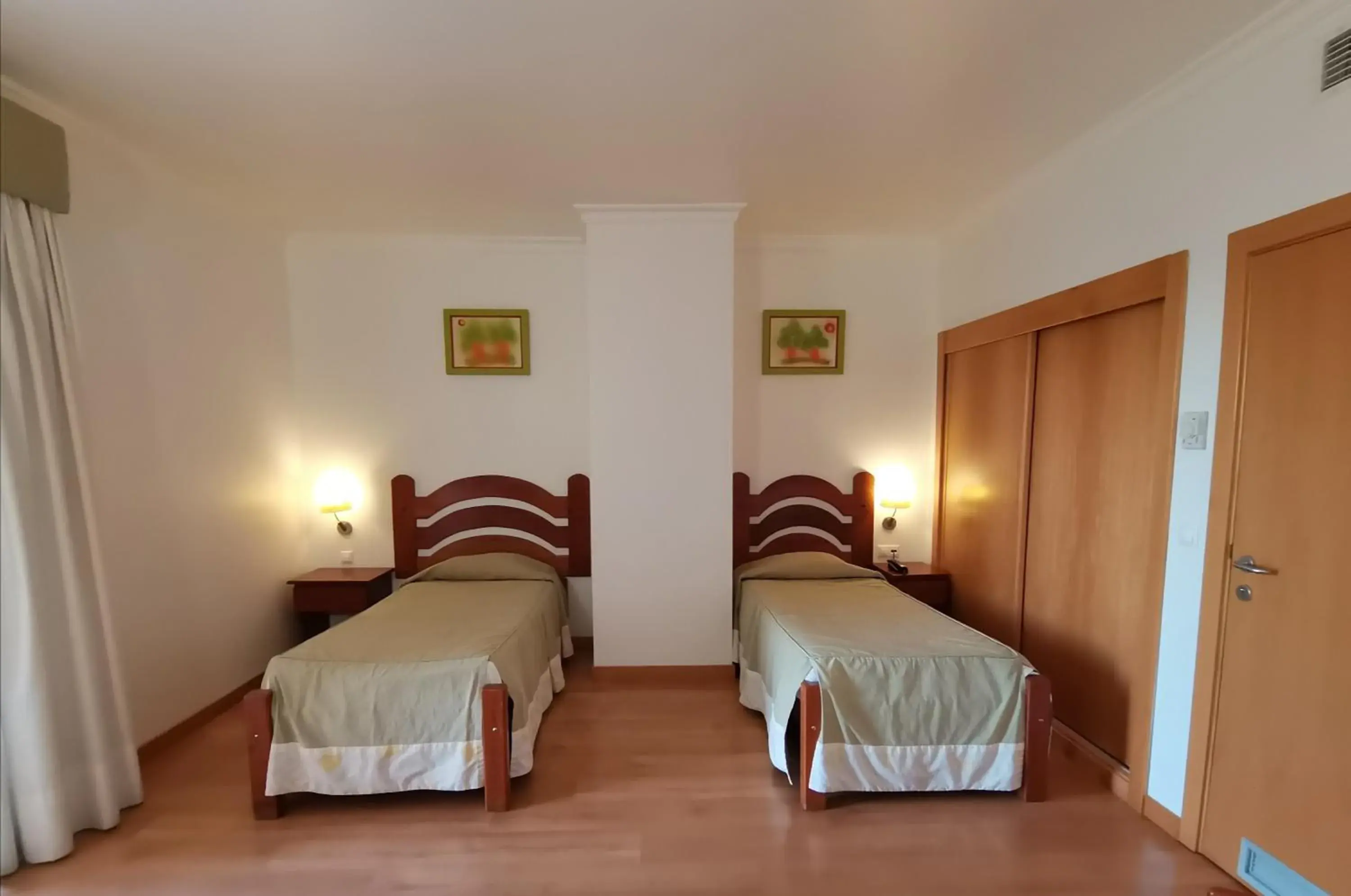 Double or Twin Room in Hotel Quinta dos Cedros Double or Twin Room in Hotel Quinta dos Cedros