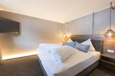 Panorama Deluxe with Lake View and Balcony in LakeSide Apartments Seefeld Panorama Deluxe with Lake View and Balcony in LakeSide Apartments Seefeld