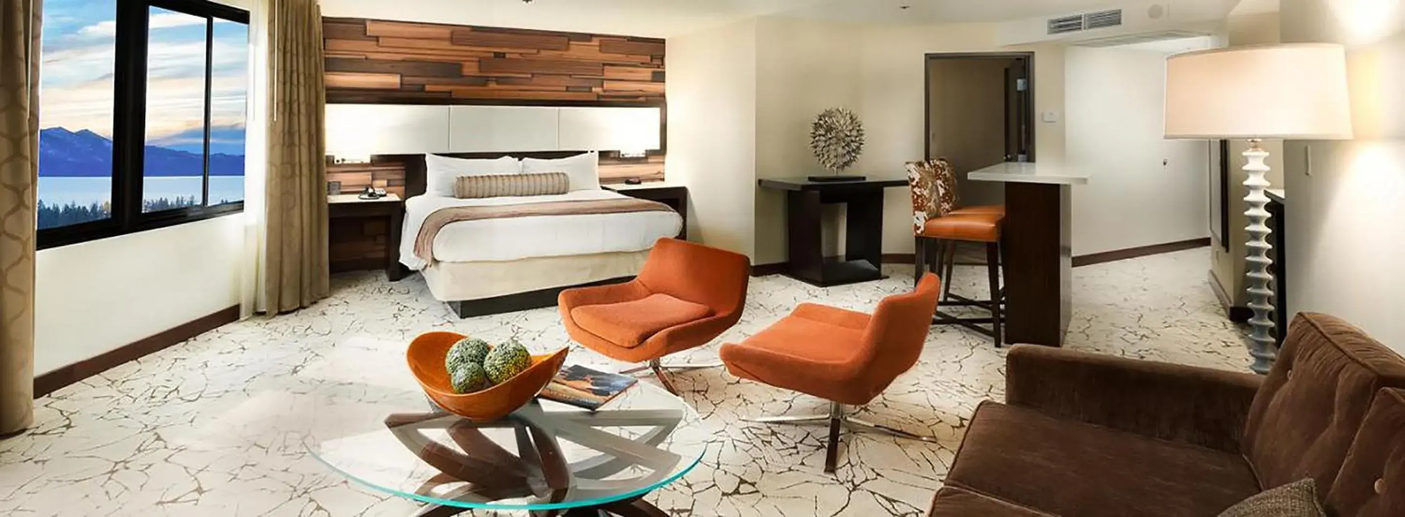 Executive Suite in Bally's Lake Tahoe Casino Resort Executive Suite in Bally's Lake Tahoe Casino Resort