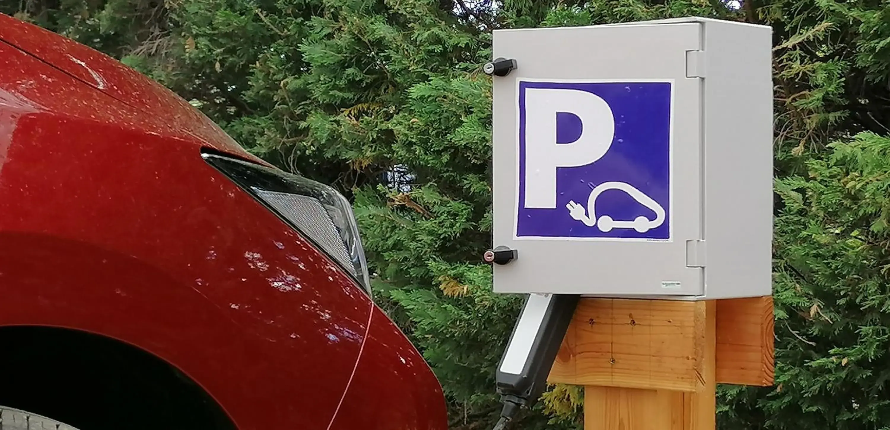 Superior Double Room in Logis Hôtel Restaurant Le Chêne Vert Superior Double Room in Logis Hôtel Restaurant Le Chêne Vert