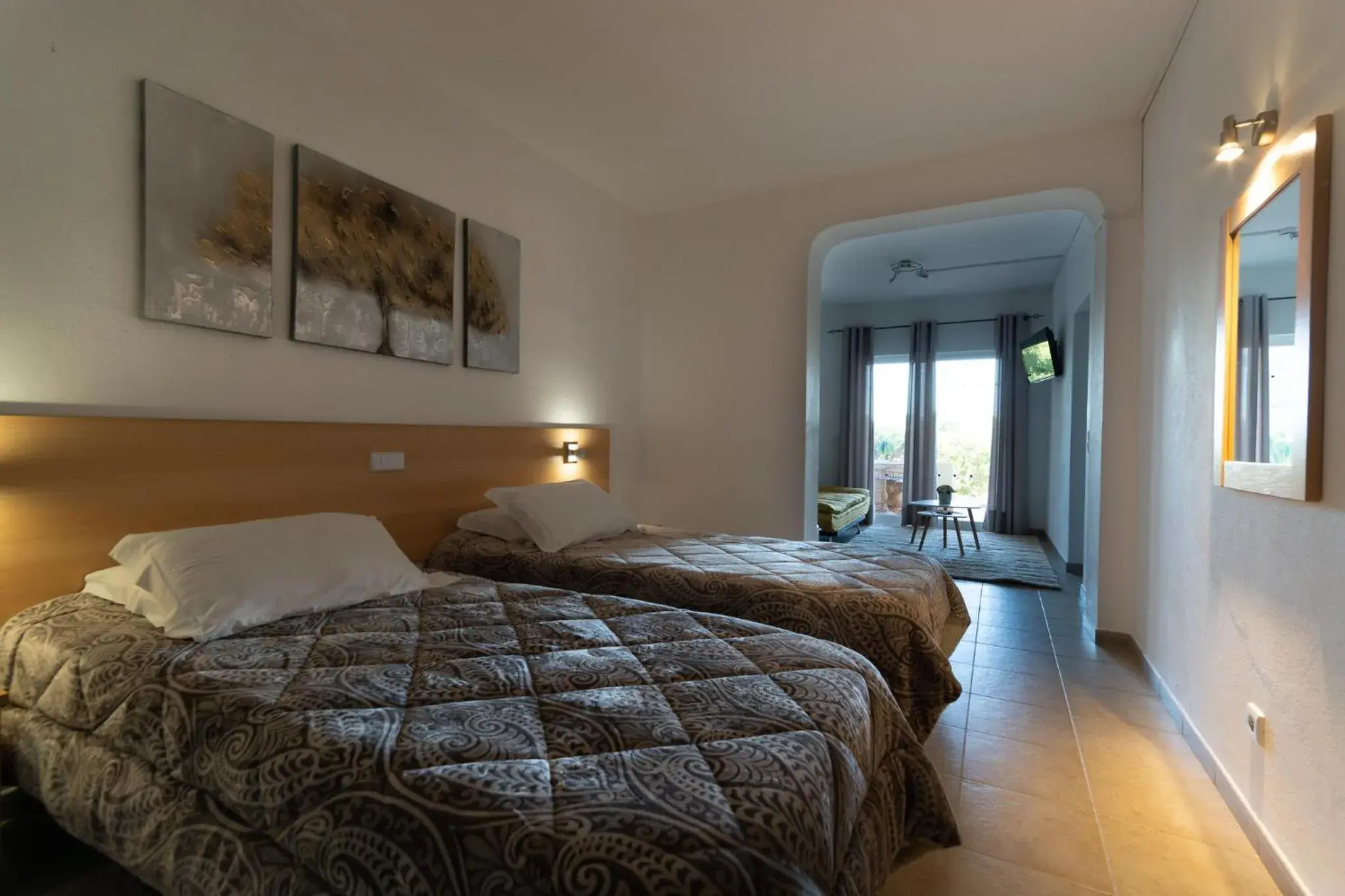 Family Room with Balcony in Villa Welwitshia Family Room with Balcony in Villa Welwitshia