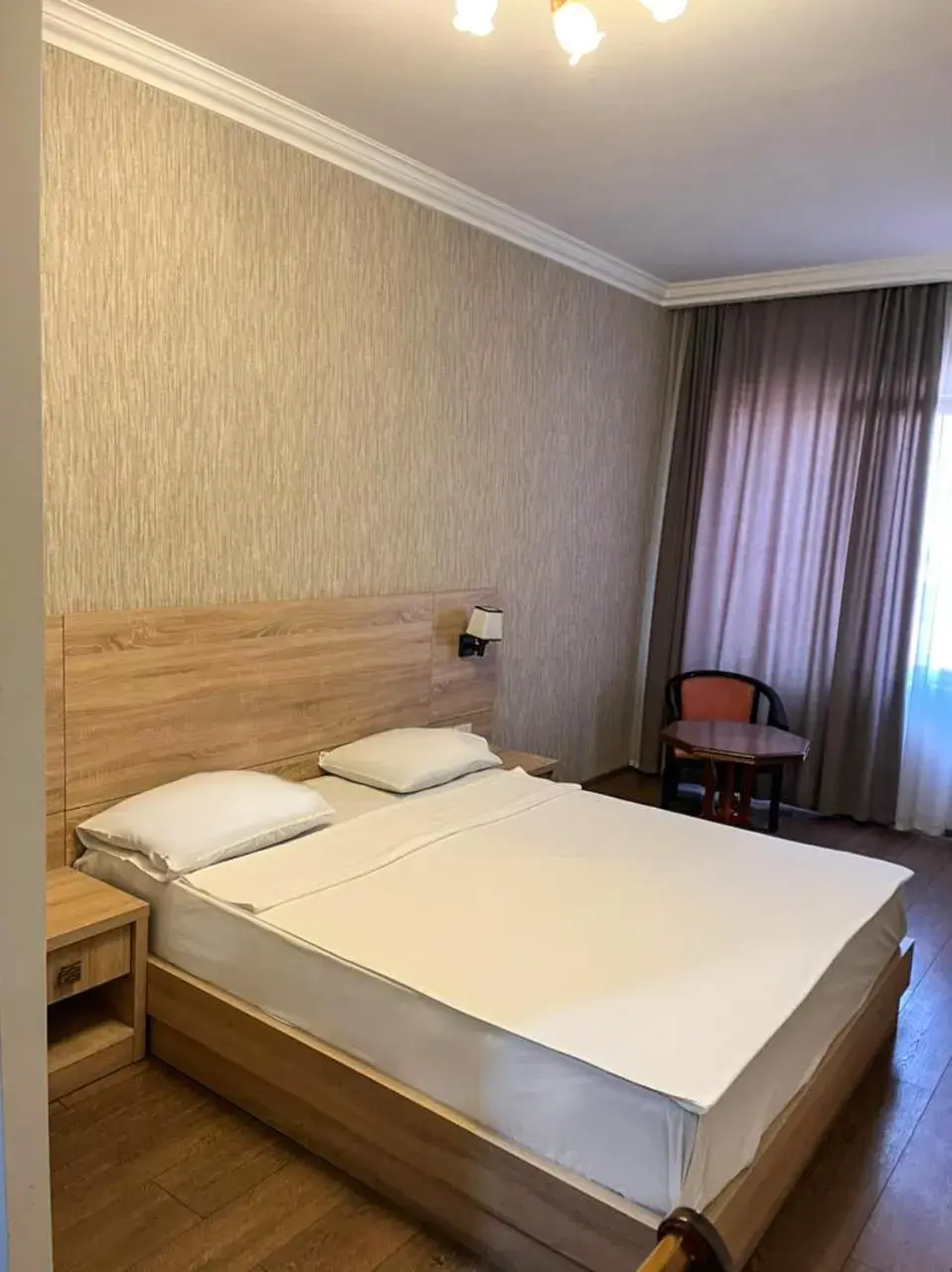 Standard Double Room in Primer Hotel Standard Double Room in Primer Hotel