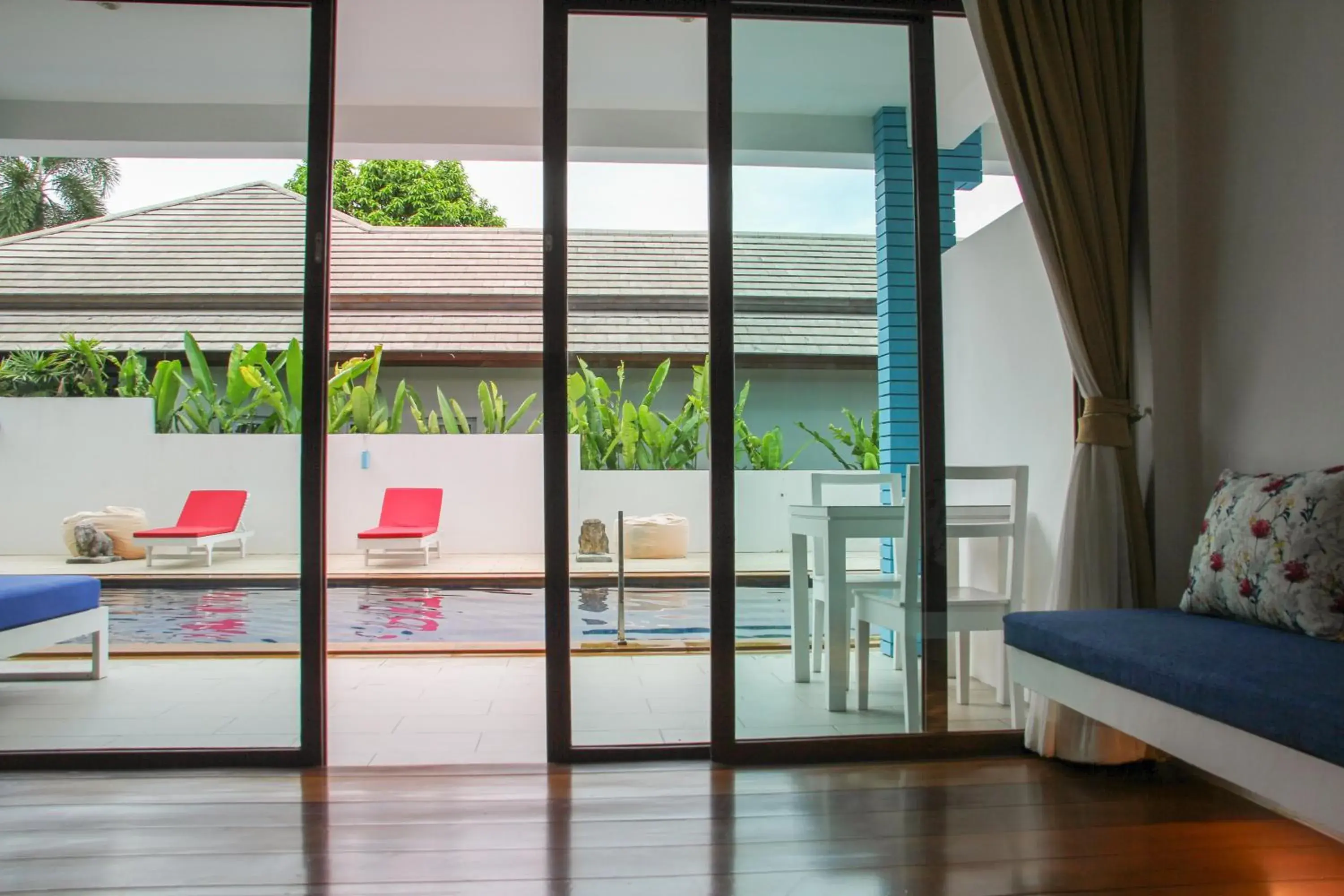 Deluxe Double Room with Pool Access in Samui Mekkala Seaview Deluxe Double Room with Pool Access in Samui Mekkala Seaview