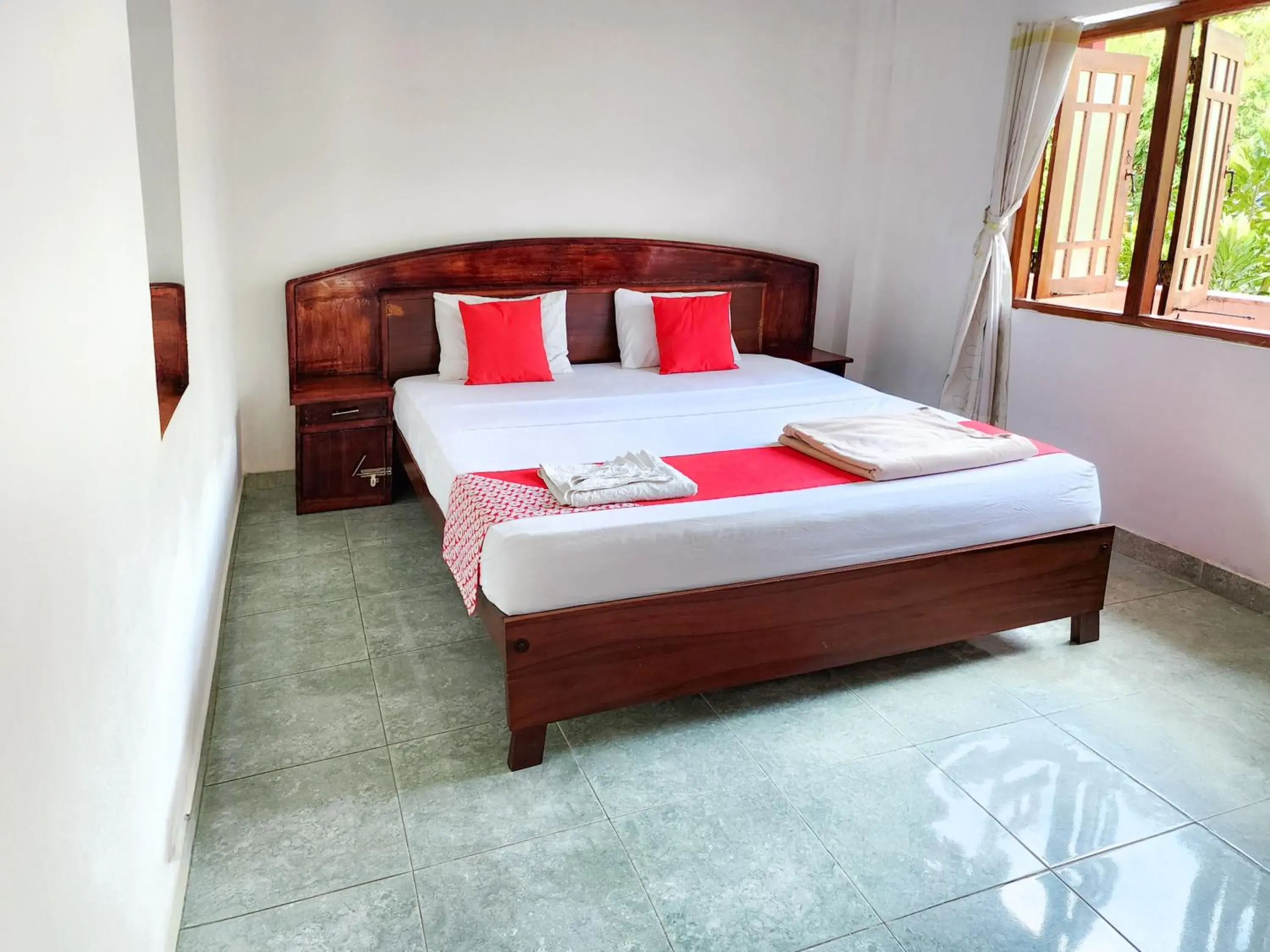 Deluxe Family Room in Airport Green View Resort Deluxe Family Room in Airport Green View Resort