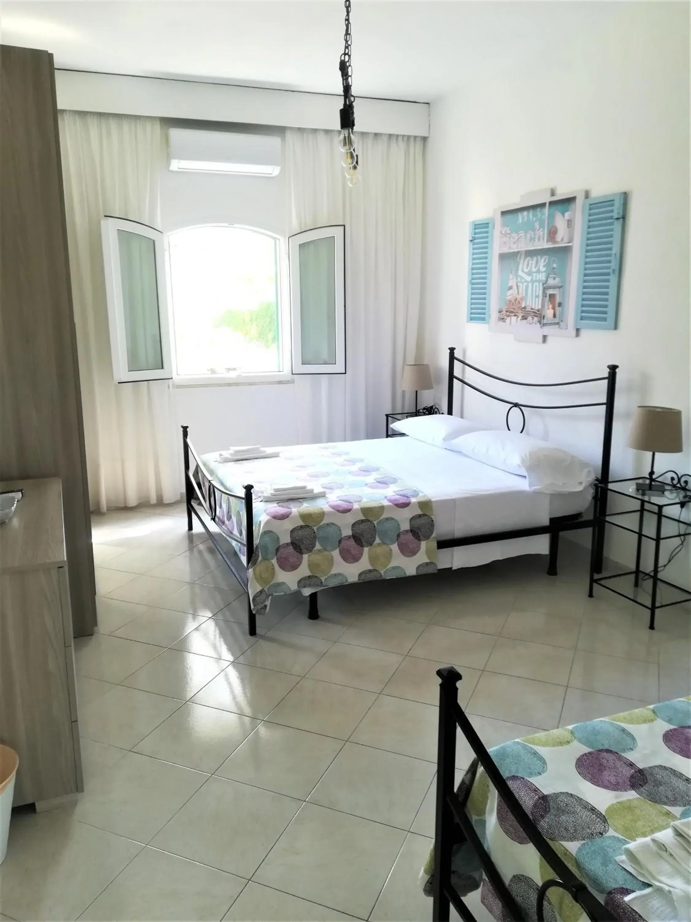 Comfort Triple Room in Casa Malo' Comfort Triple Room in Casa Malo'