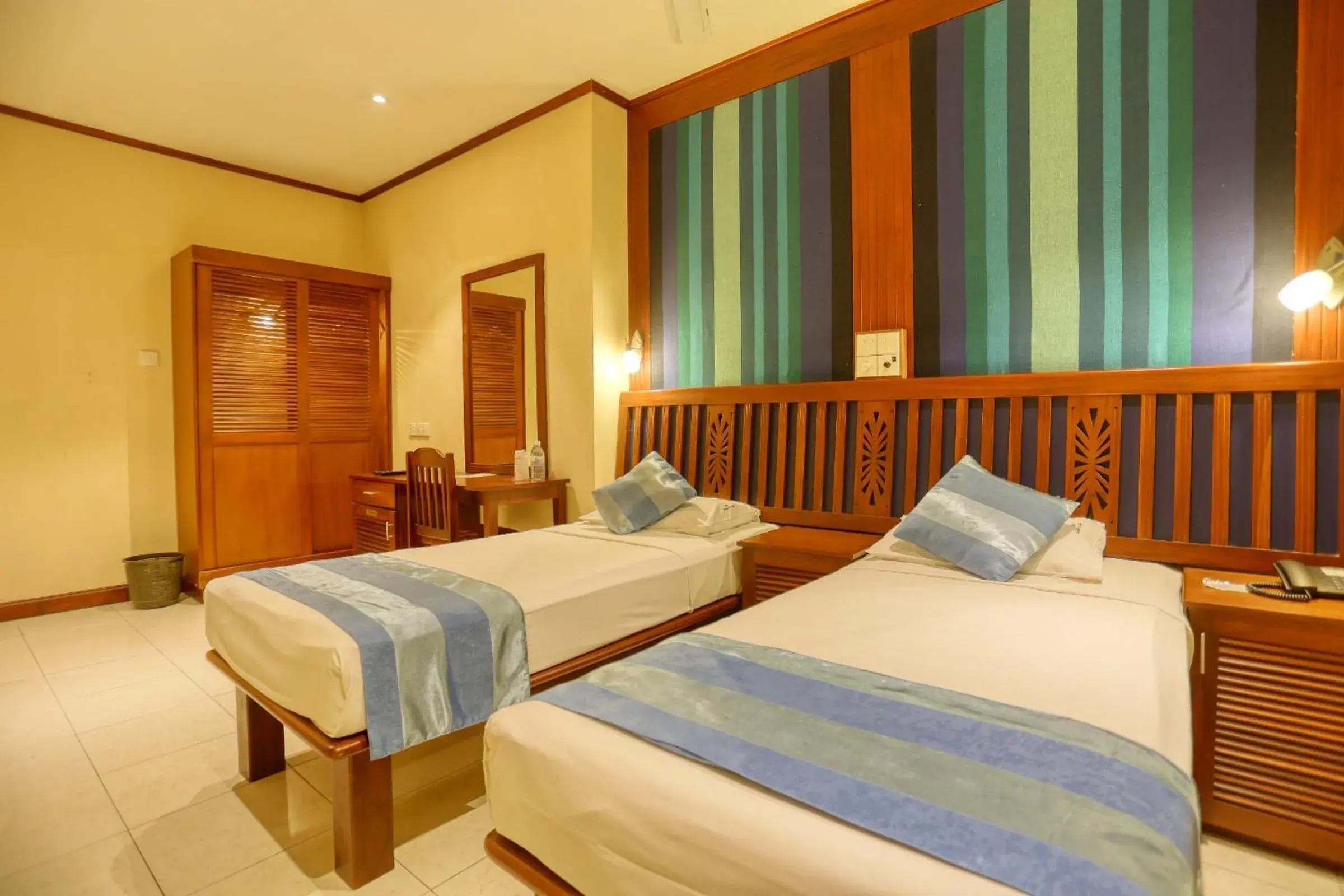 Standard Twin Room in Colombo City Hotels (Pvt) Ltd Standard Twin Room in Colombo City Hotels (Pvt) Ltd