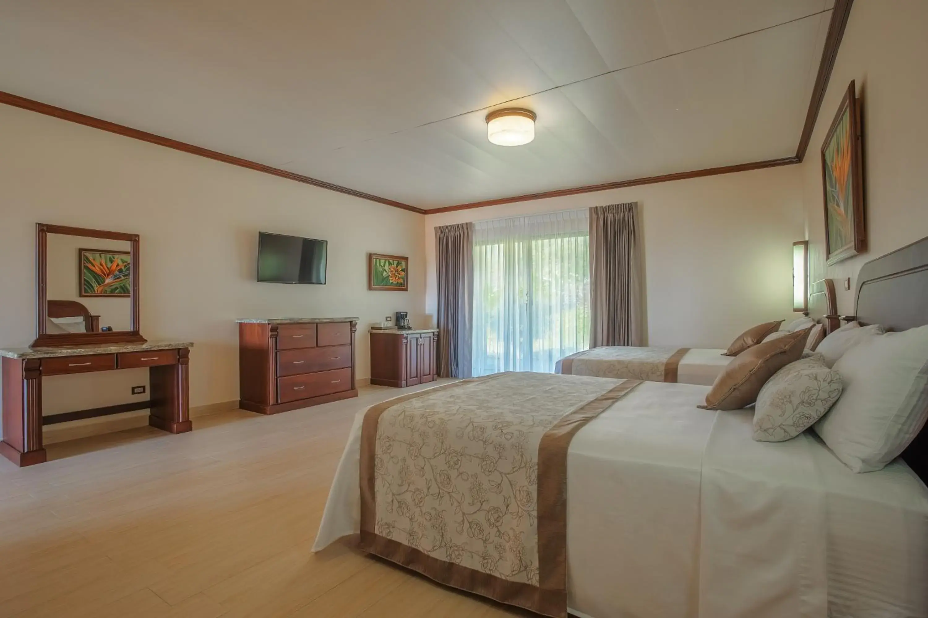 Superior Room in Hotel Los Lagos Spa & Resort Superior Room in Hotel Los Lagos Spa & Resort