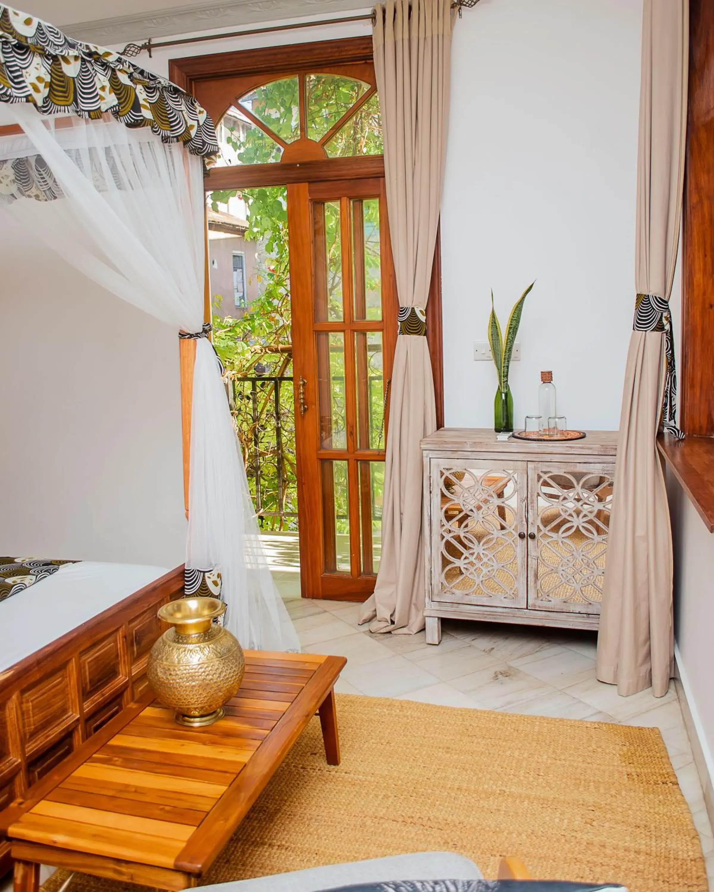 Deluxe Double Room with Balcony in The Seyyida Hotel and Spa Deluxe Double Room with Balcony in The Seyyida Hotel and Spa