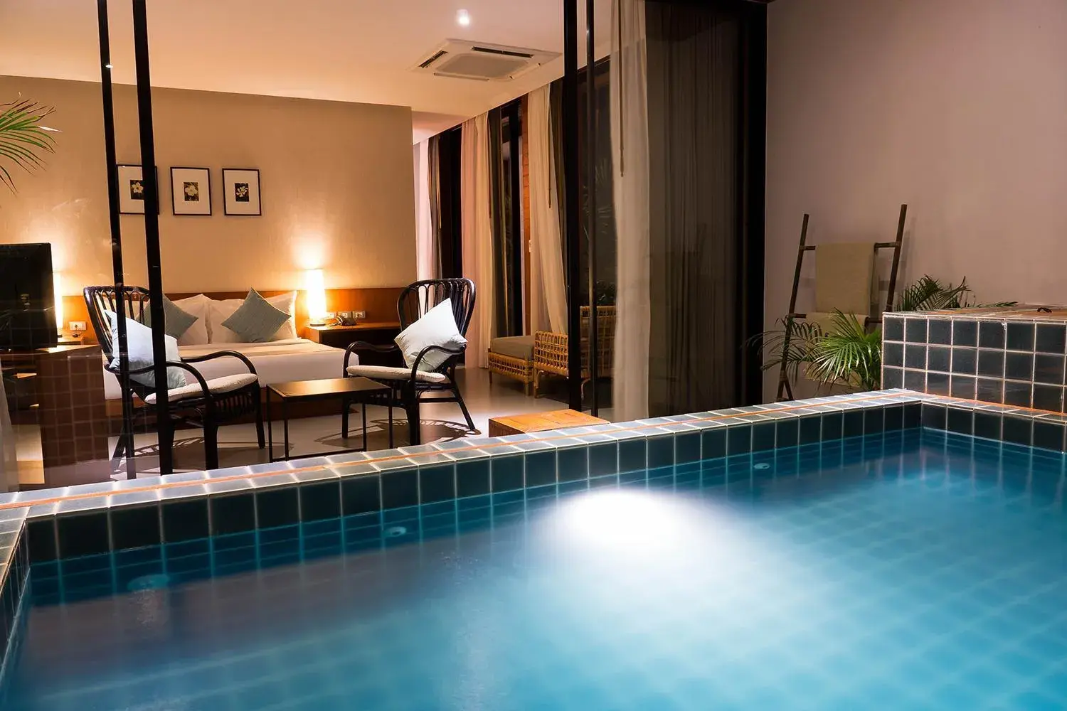 Suite with Private Pool in Tri-Shawa Resort Suite with Private Pool in Tri-Shawa Resort