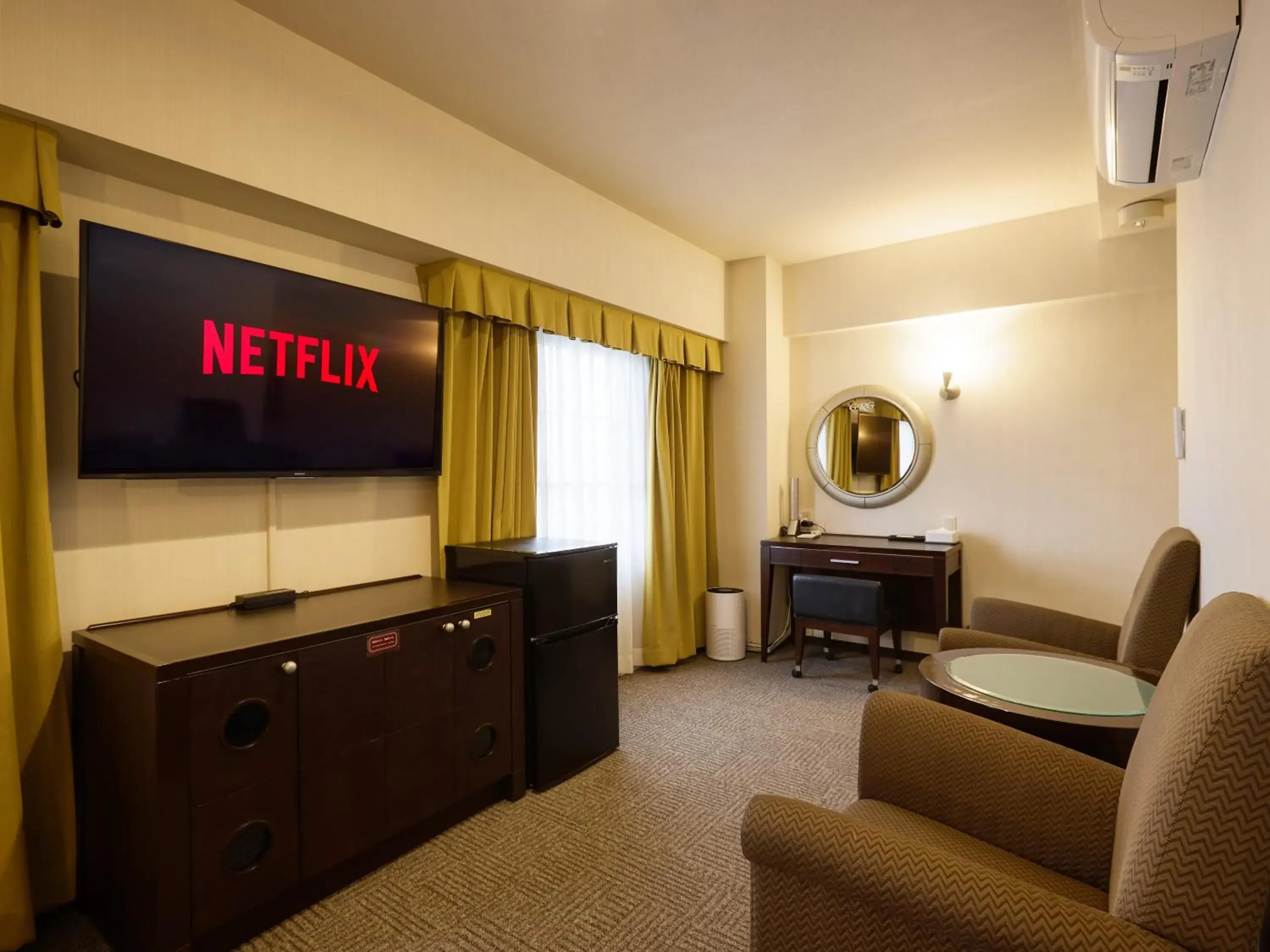 Twin Room - Non-Smoking in GRG Hotel Naha Twin Room - Non-Smoking in GRG Hotel Naha