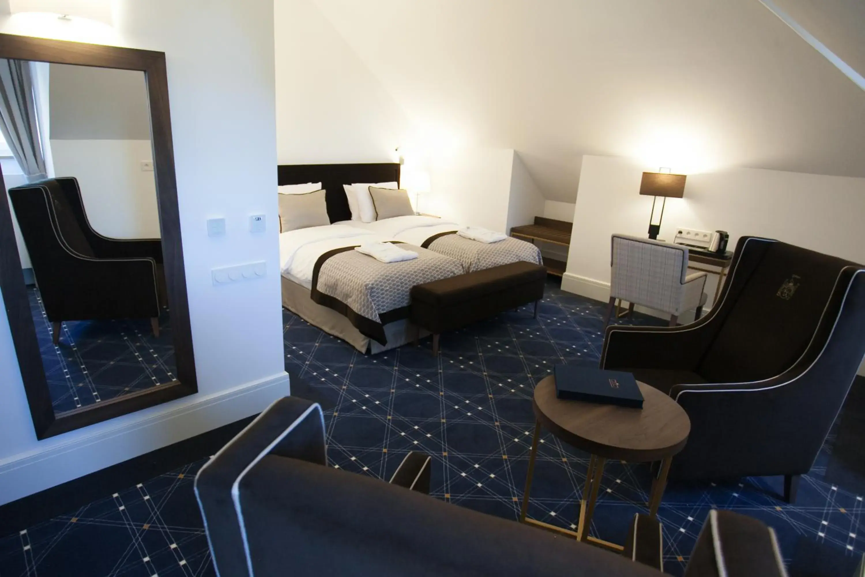 Superior Double Room in Pałac Komierowo Superior Double Room in Pałac Komierowo