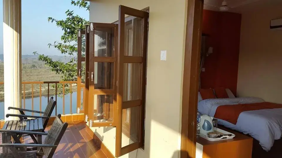 Double Room with Balcony in Jungle Wildlife Camp Double Room with Balcony in Jungle Wildlife Camp