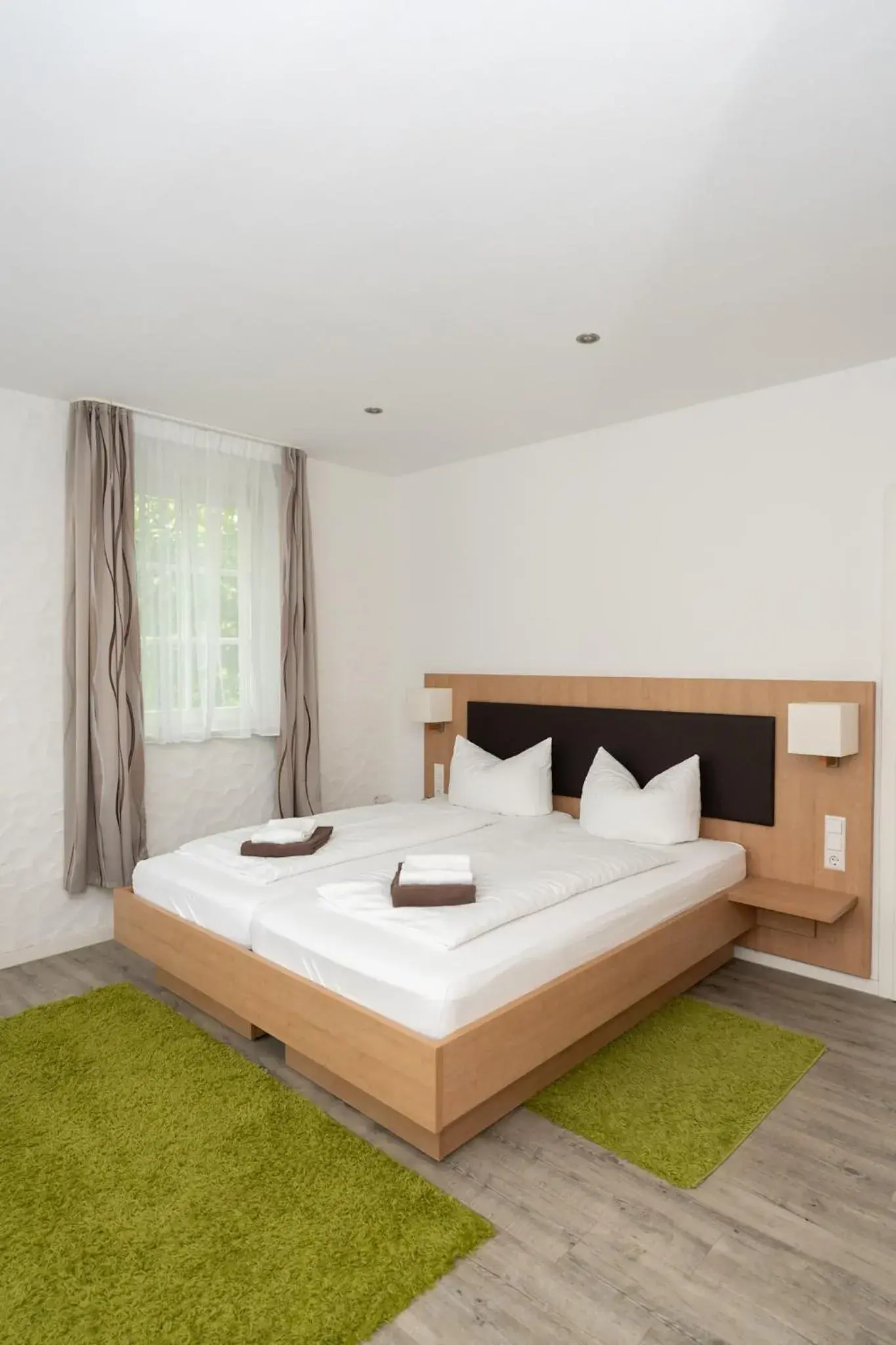 Superior Room - single occupancy in Hotel Garni BURG WALDENSTEIN Superior Room - single occupancy in Hotel Garni BURG WALDENSTEIN