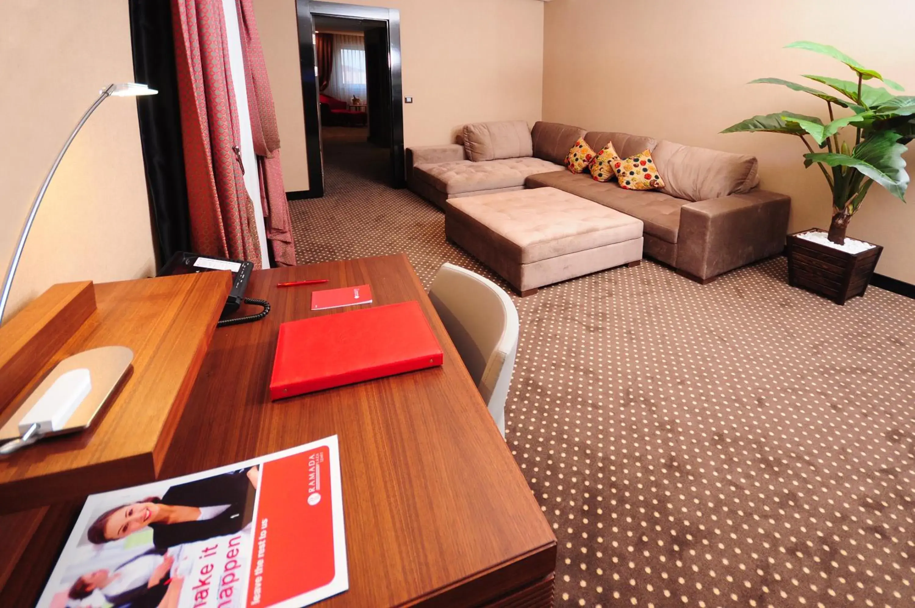 Senior Suite in Ramada Plaza By Wyndham Izmit Senior Suite in Ramada Plaza By Wyndham Izmit