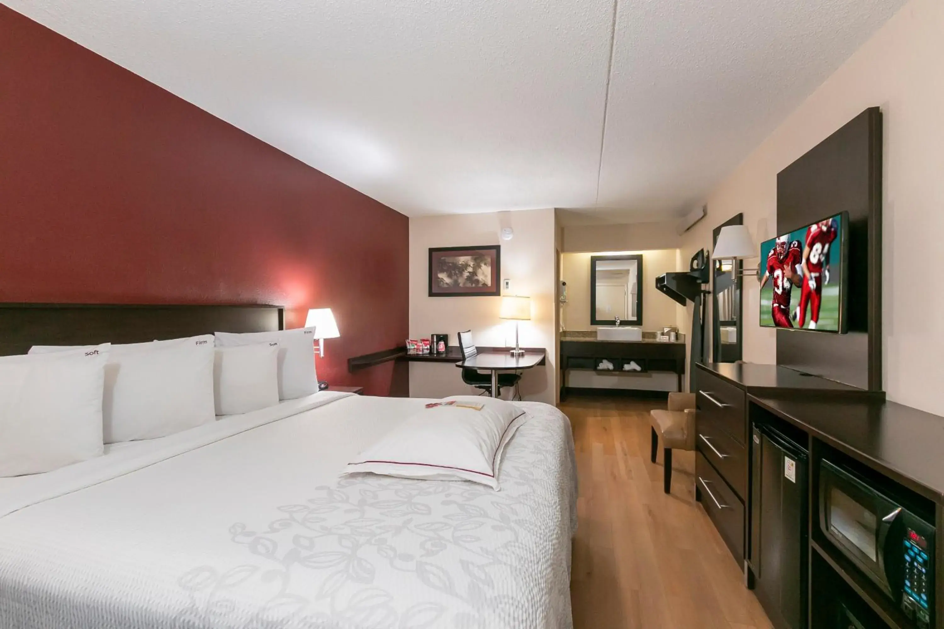 Premium King Room Disability Access Smoke Free (Upgraded Bedding & Snack) in Red Roof Inn PLUS+ Nashville Fairgrounds Premium King Room Disability Access Smoke Free (Upgraded Bedding & Snack) in Red Roof Inn PLUS+ Nashville Fairgrounds