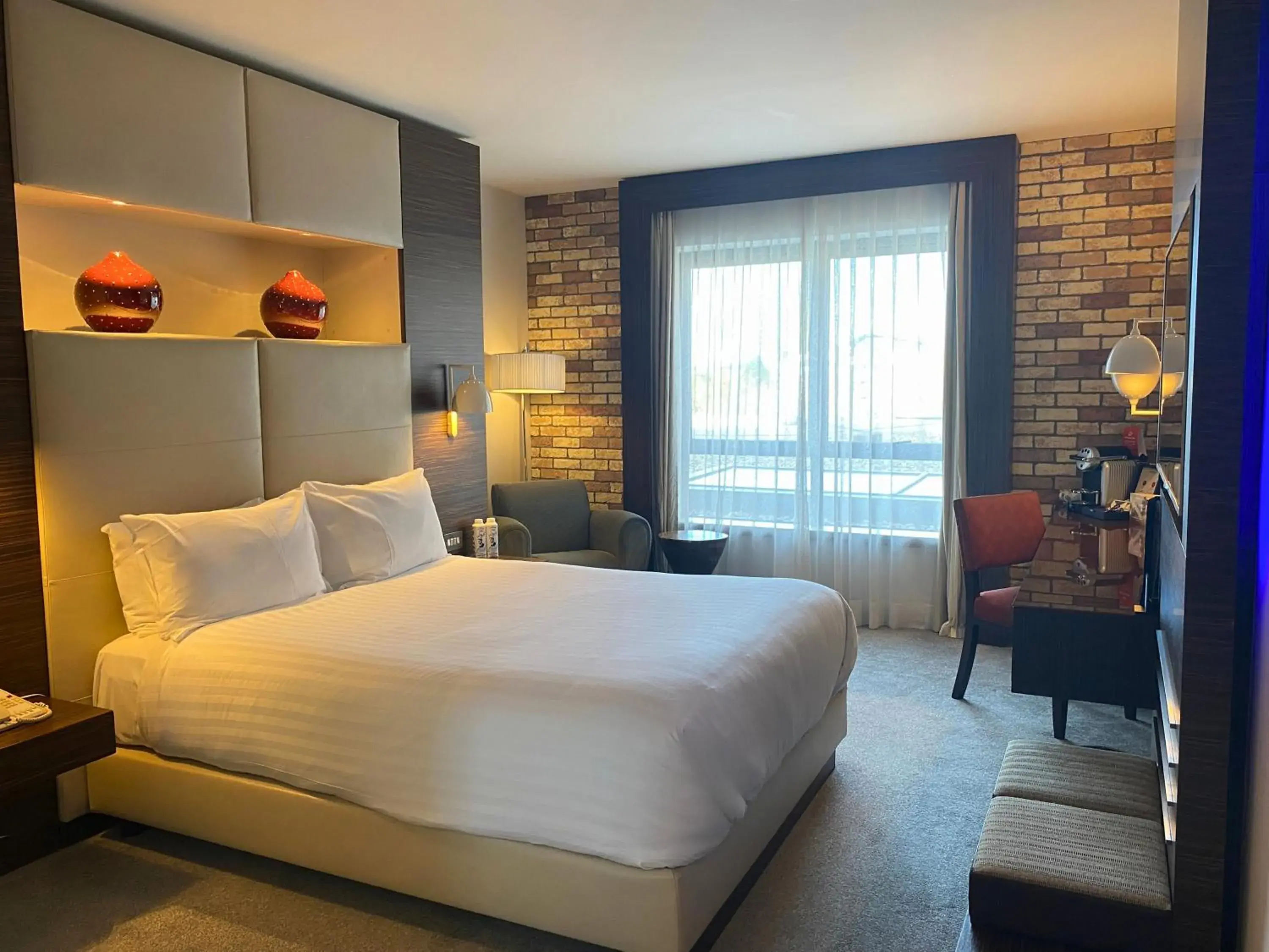 Classic King Room in Absolute Hotel Limerick Classic King Room in Absolute Hotel Limerick