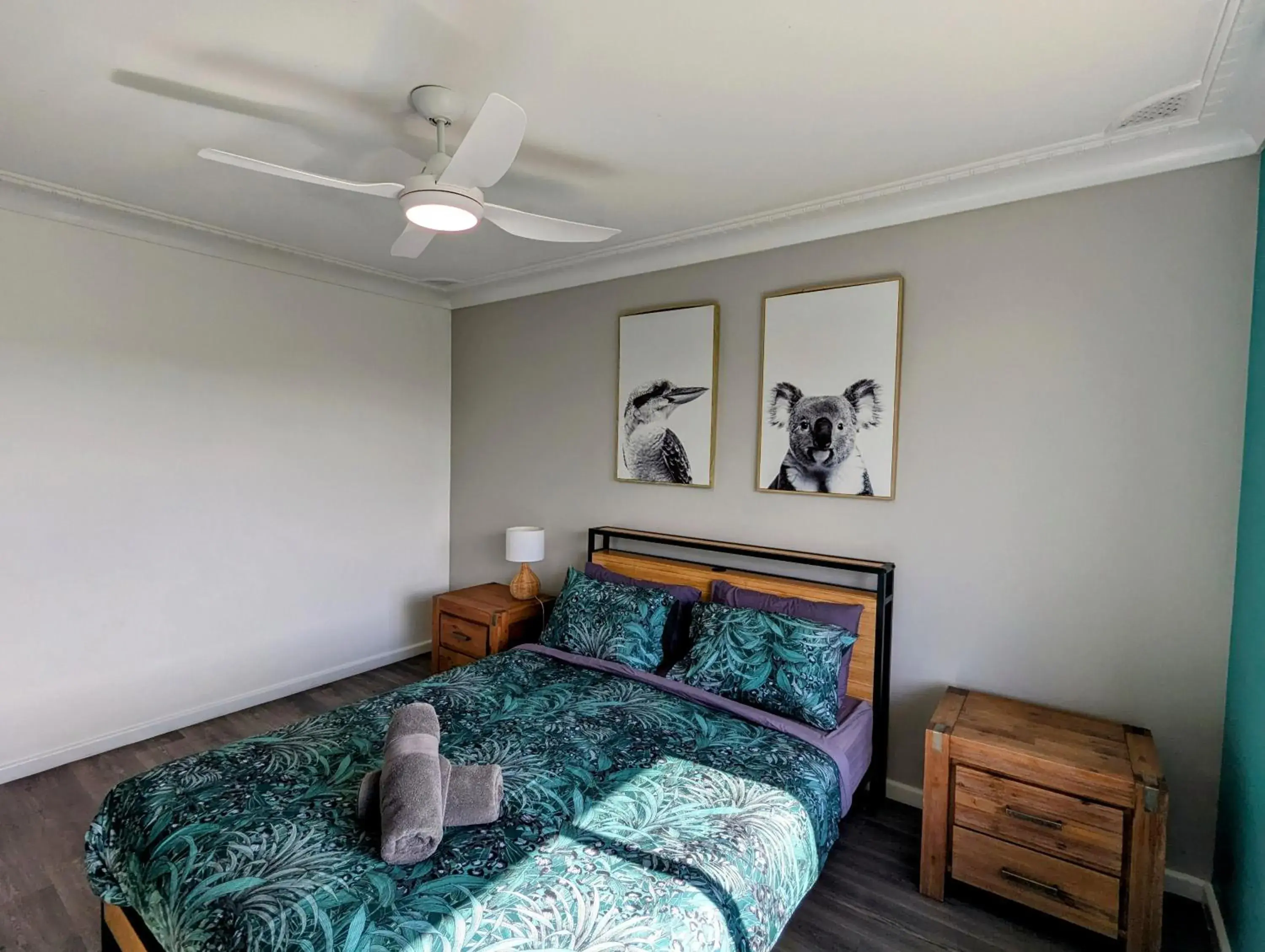Double Room with Shared Bathroom in Ozzie Pozzie Backpackers Double Room with Shared Bathroom in Ozzie Pozzie Backpackers