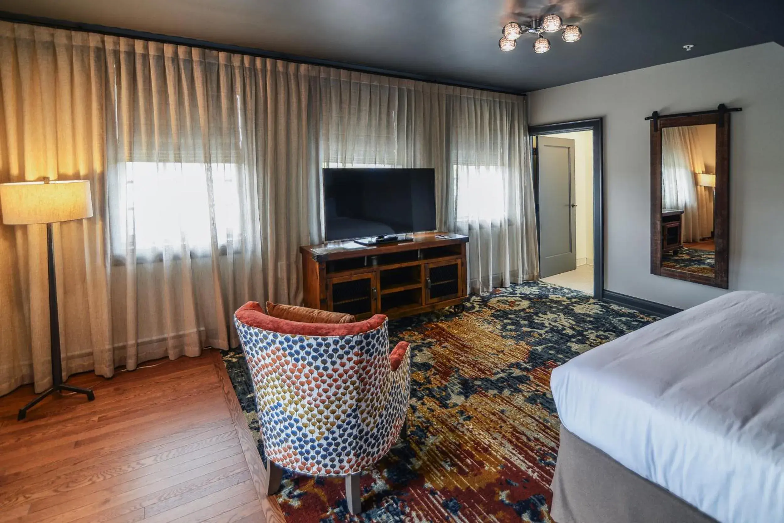 King Studio in The Stella Hotel & Ballroom King Studio in The Stella Hotel & Ballroom