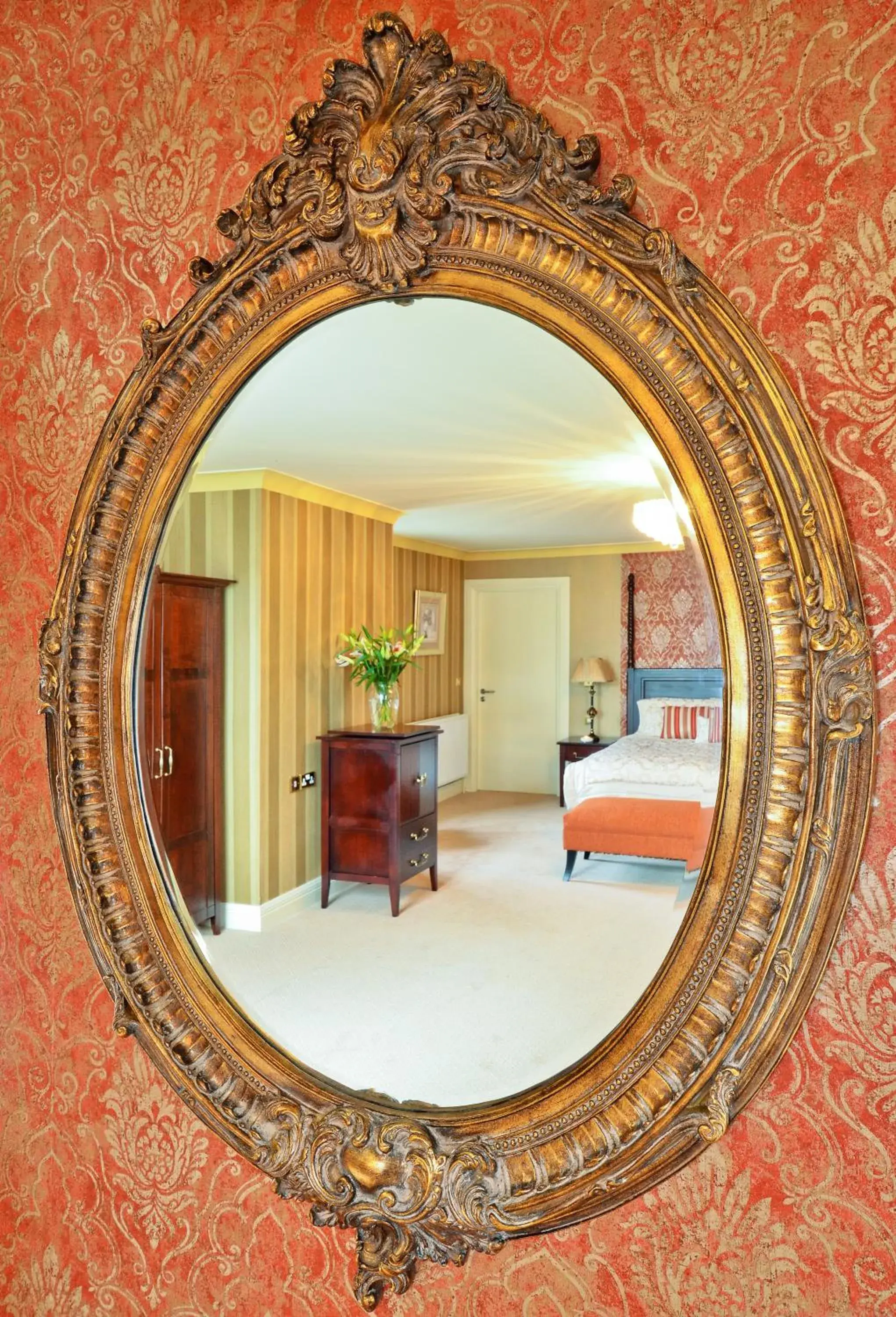 Deluxe Suite in Hotel Newport Deluxe Suite in Hotel Newport