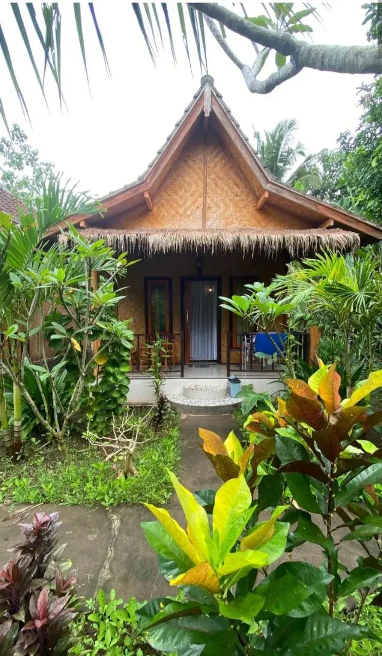 Kubu Artha Bungalow Nusa Penida Kubu Artha Bungalow Nusa Penida