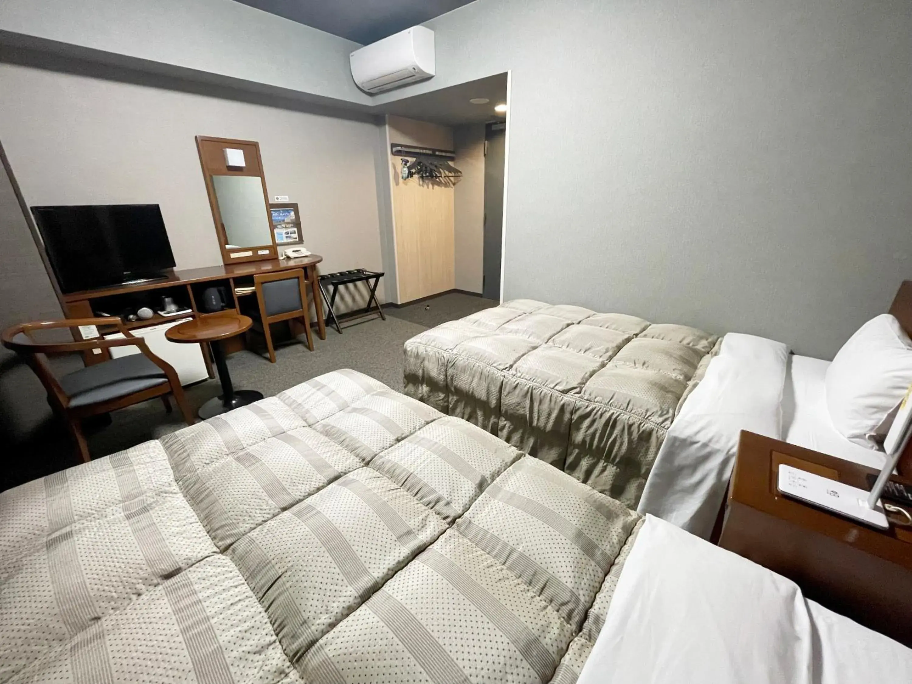 Twin Room - single occupancy - Non-Smoking in Hotel Route-Inn Dai-ni Ashikaga Twin Room - single occupancy - Non-Smoking in Hotel Route-Inn Dai-ni Ashikaga