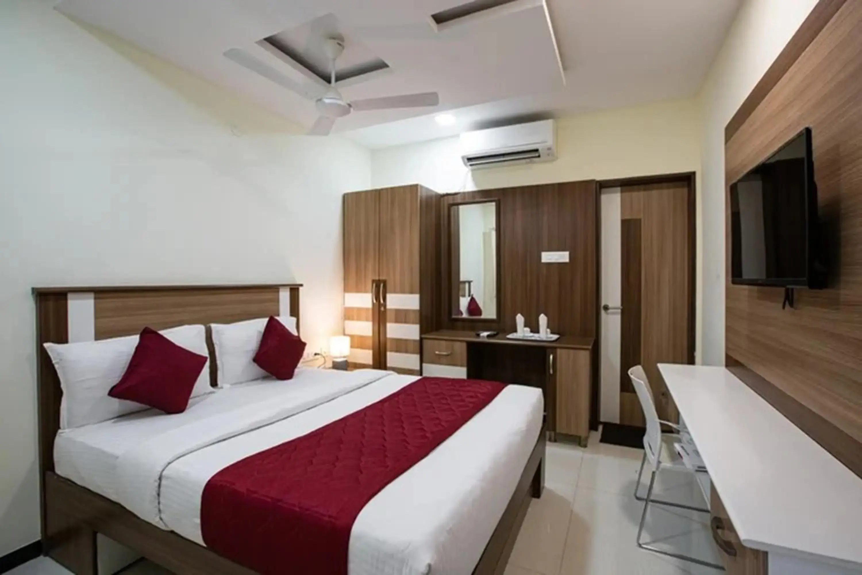 Standard Double Room in Santhoshpuri Standard Double Room in Santhoshpuri