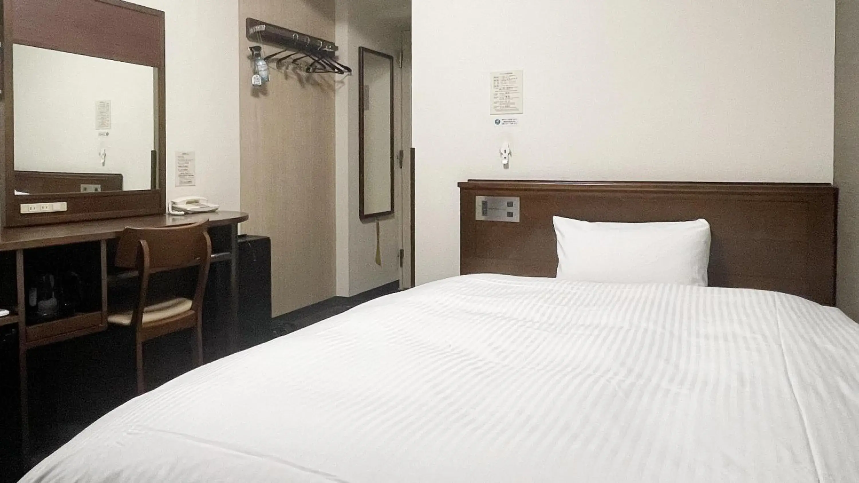 Single Room - single occupancy - Non-Smoking in Hotel Route-Inn Mitsukaido Ekimae Single Room - single occupancy - Non-Smoking in Hotel Route-Inn Mitsukaido Ekimae
