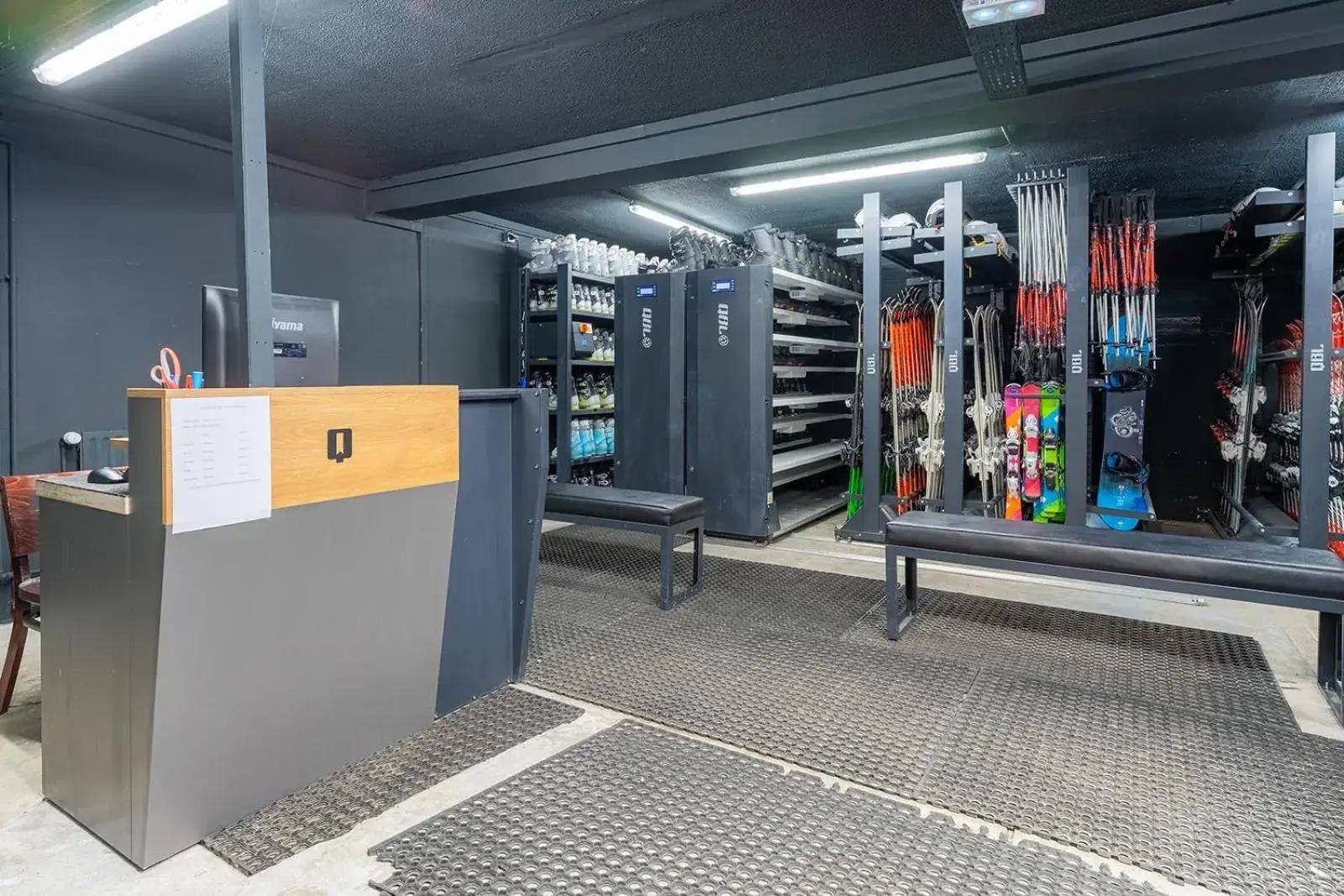 Bed in 4-Bed Dormitory Room in ho36 La Plagne Bed in 4-Bed Dormitory Room in ho36 La Plagne