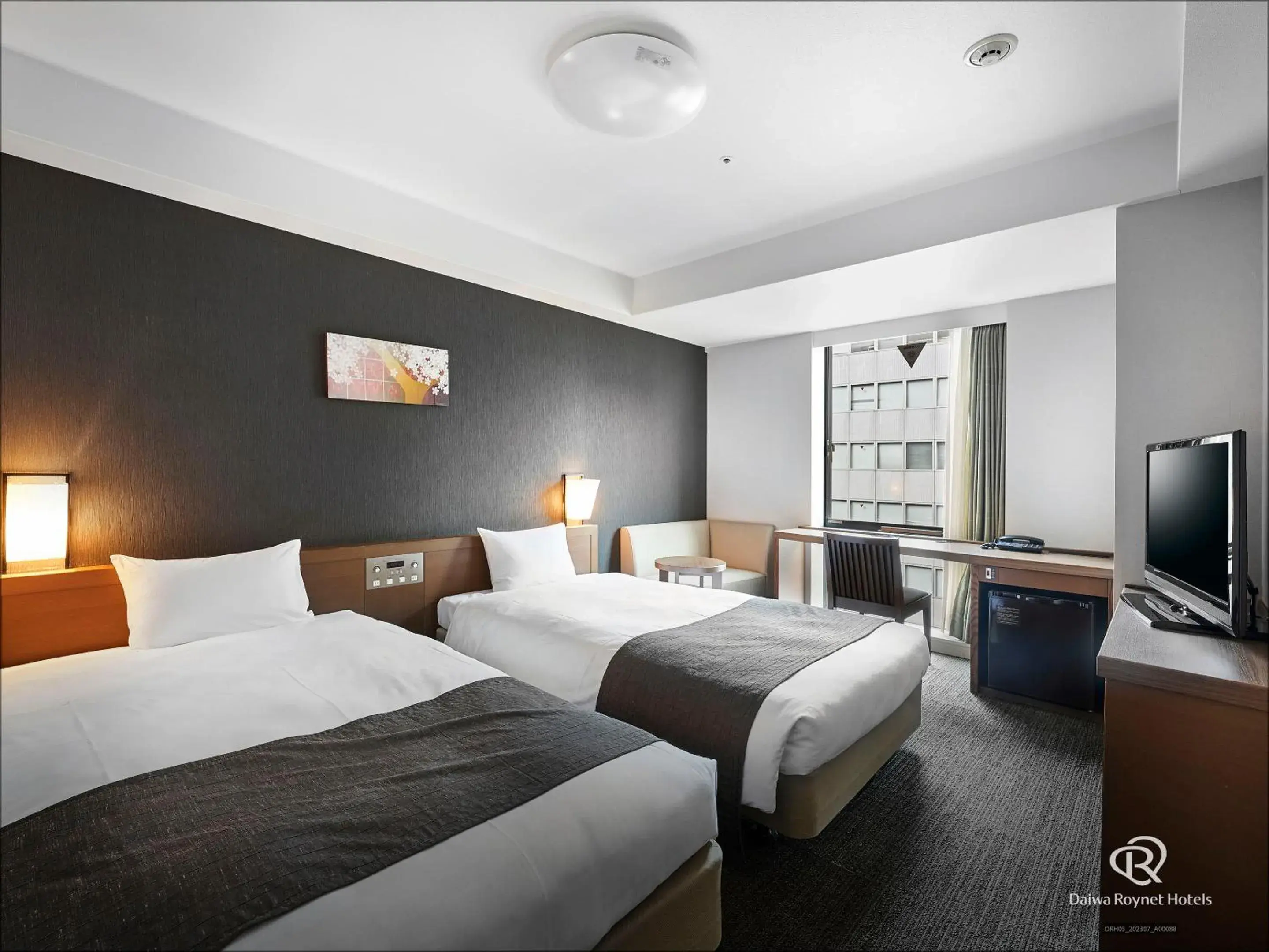 Twin Room - Non-Smoking in Daiwa Roynet Hotel Kyoto Shijo Karasuma Twin Room - Non-Smoking in Daiwa Roynet Hotel Kyoto Shijo Karasuma