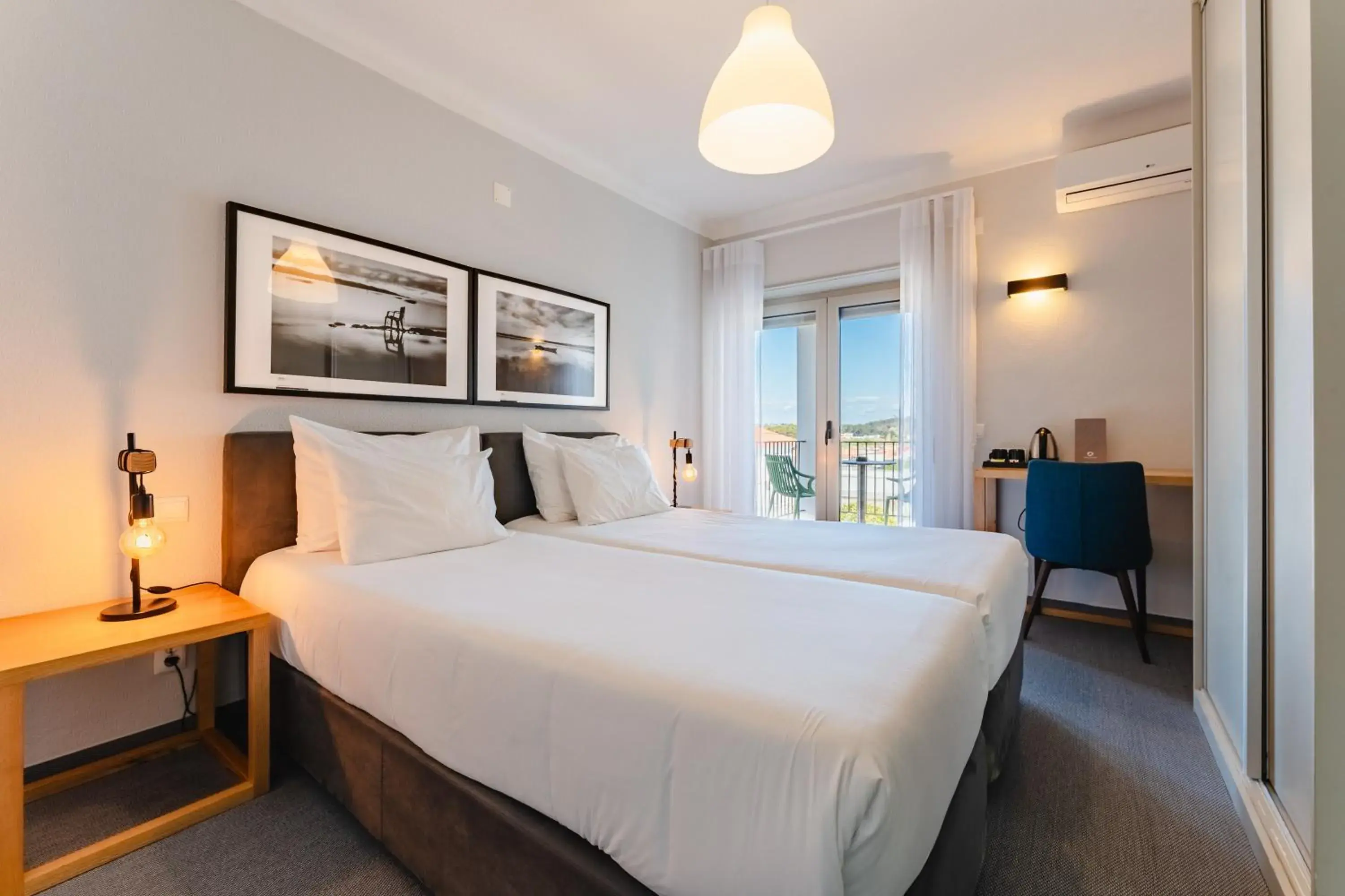 Superior Twin Room in Agua d'Alma Hotel Superior Twin Room in Agua d'Alma Hotel