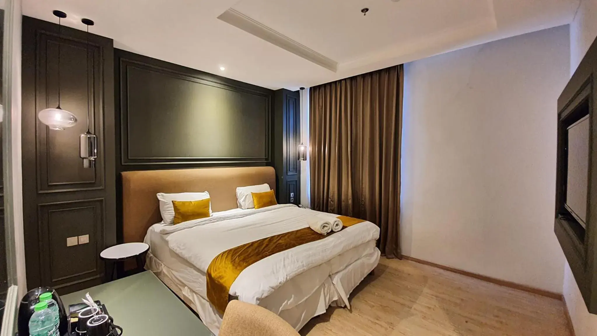 Deluxe King Room in Hotel Shalva Jakarta Deluxe King Room in Hotel Shalva Jakarta