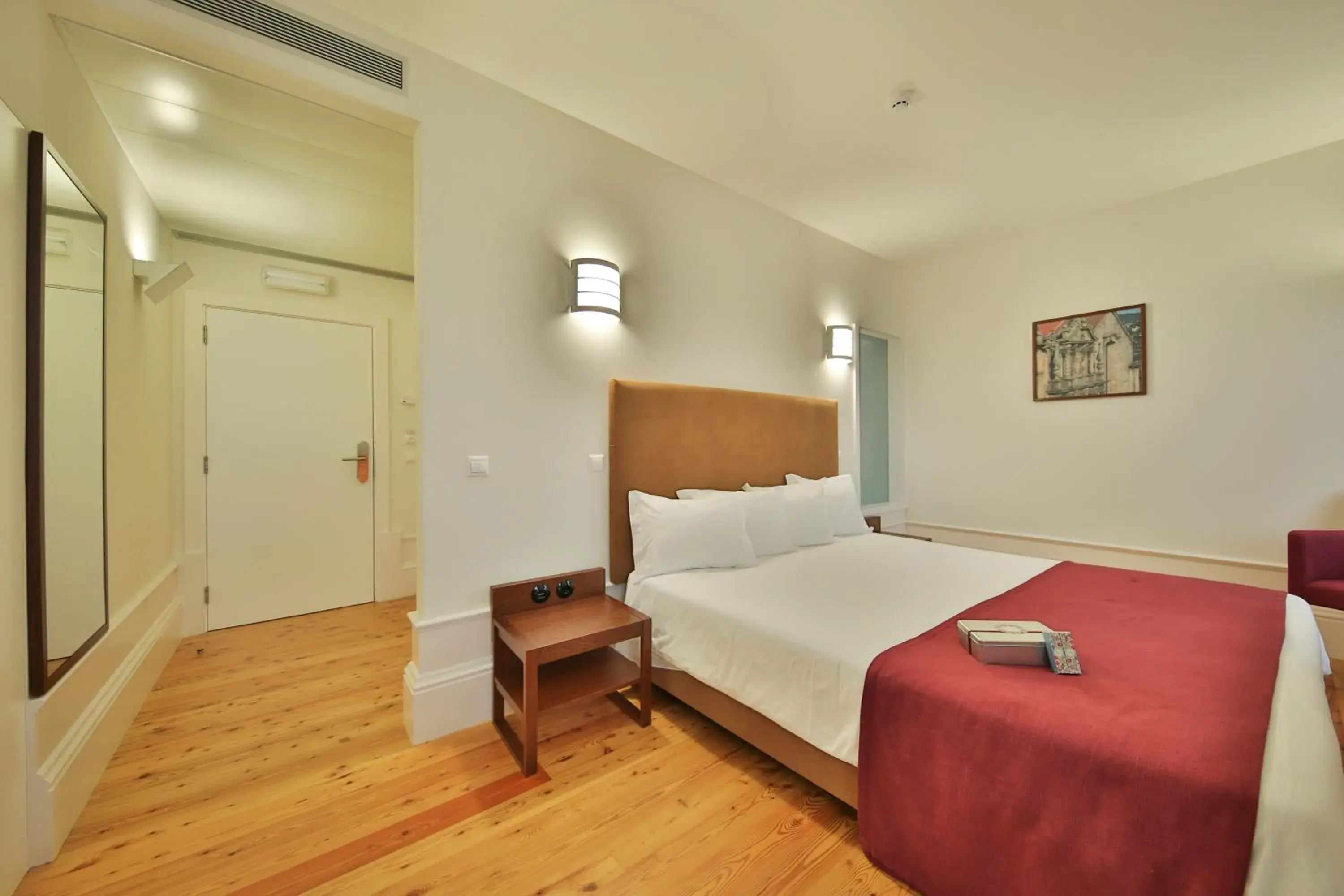 Deluxe Double or Twin Room in Hotel Quinta da Cruz & SPA Deluxe Double or Twin Room in Hotel Quinta da Cruz & SPA